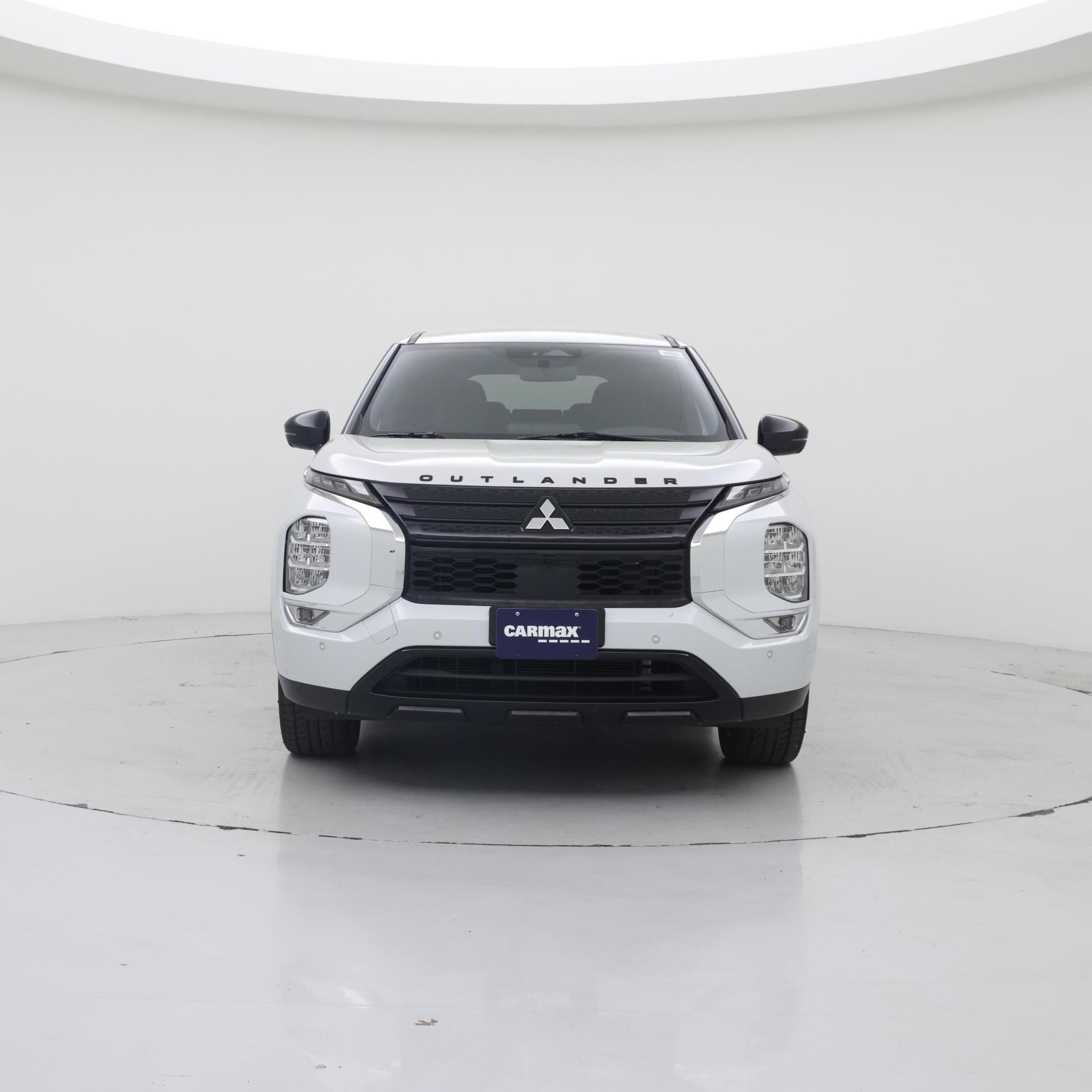Thumbnail: 2023 Mitsubishi Outlander - 5