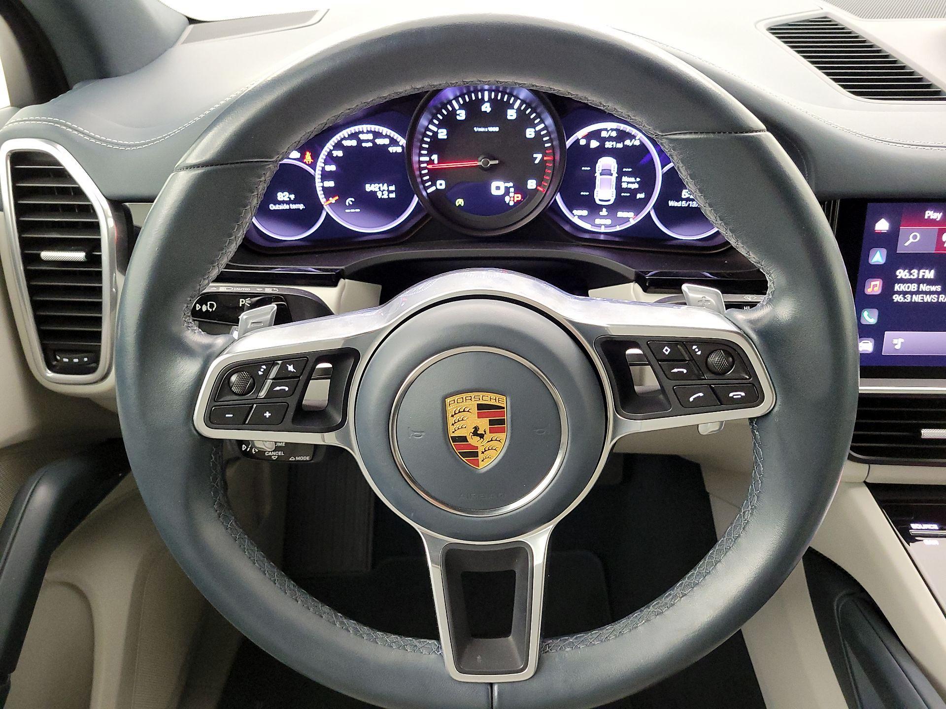 Thumbnail: 2022 Porsche Cayenne - 10