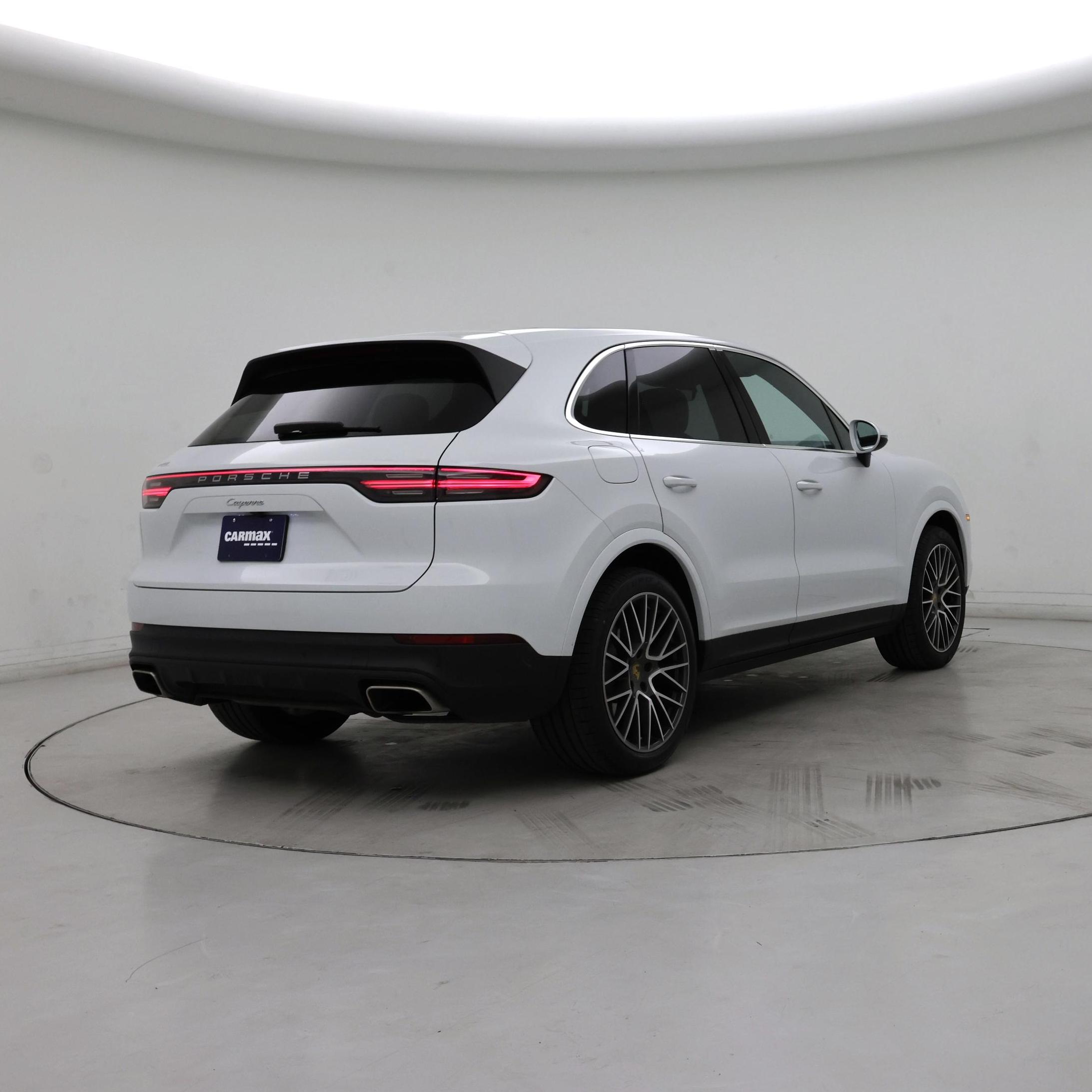 Thumbnail: 2022 Porsche Cayenne - 8