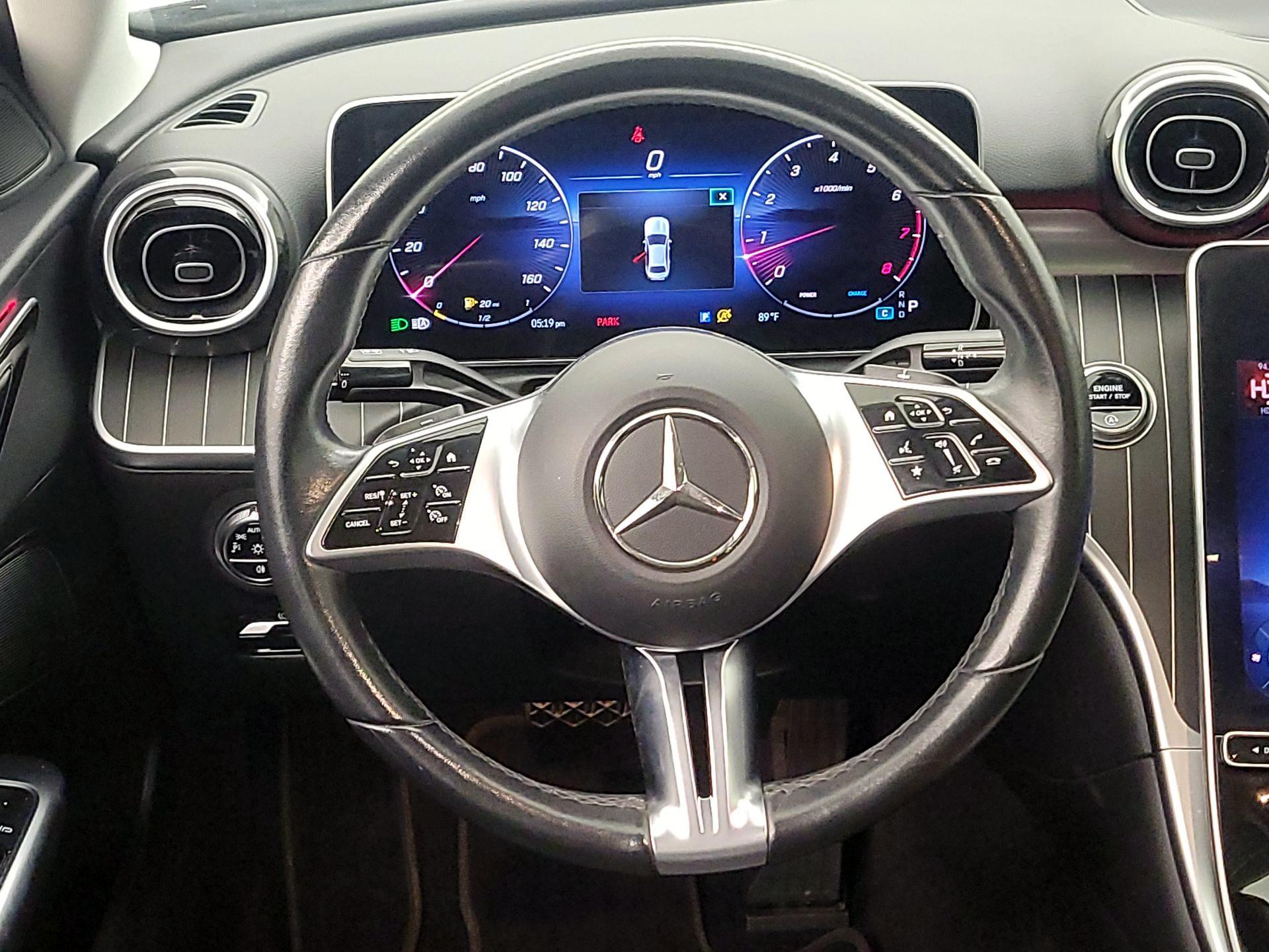 Thumbnail: 2023 Mercedes-Benz C-Class - 10