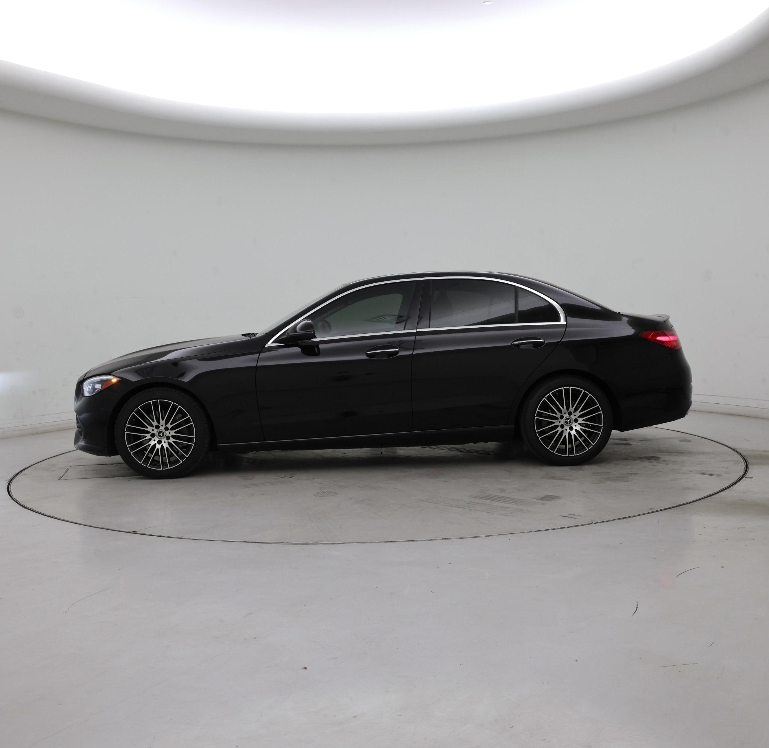 Thumbnail: 2023 Mercedes-Benz C-Class - 3