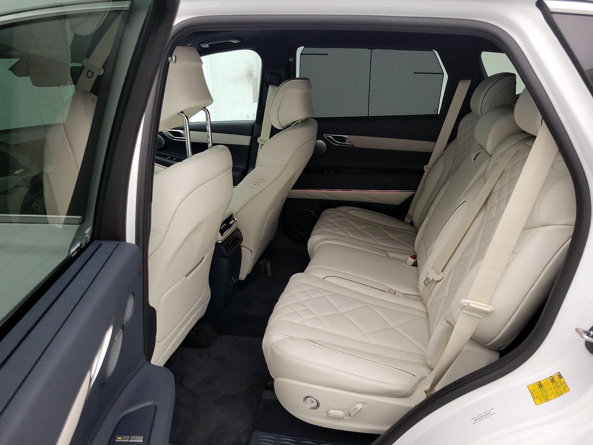 Thumbnail: 2025 Genesis GV80 - 19