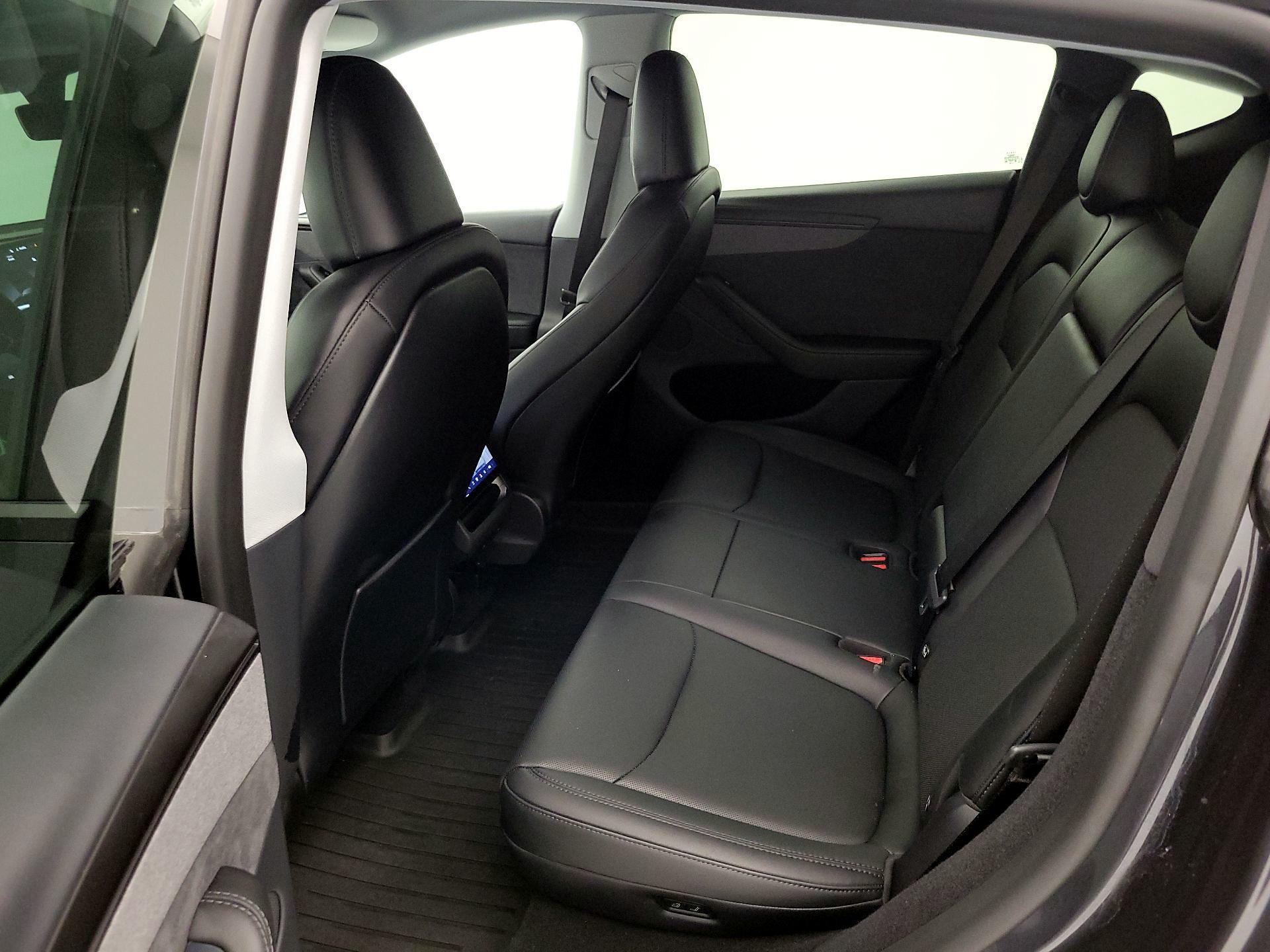 Thumbnail: 2026 Tesla Model Y - 18