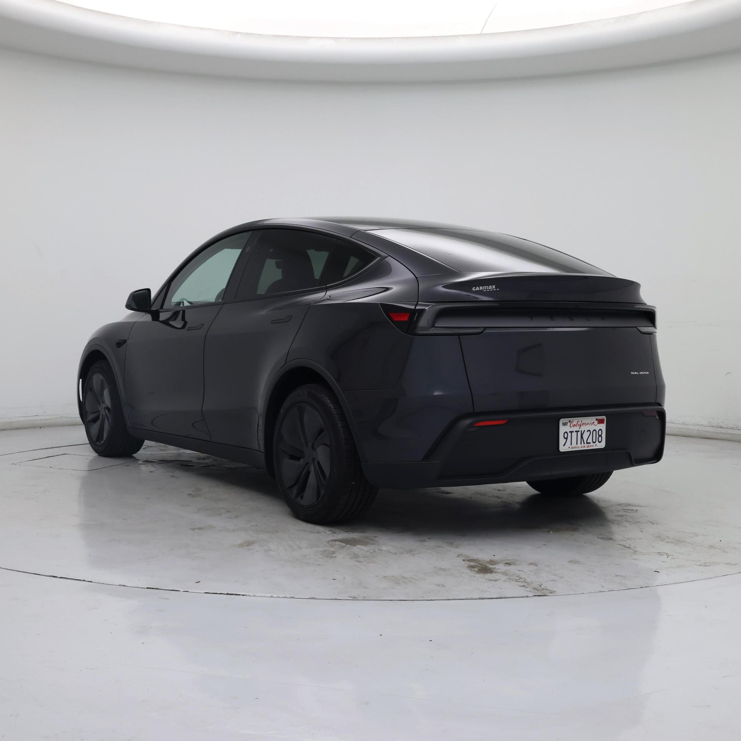 Thumbnail: 2026 Tesla Model Y - 2