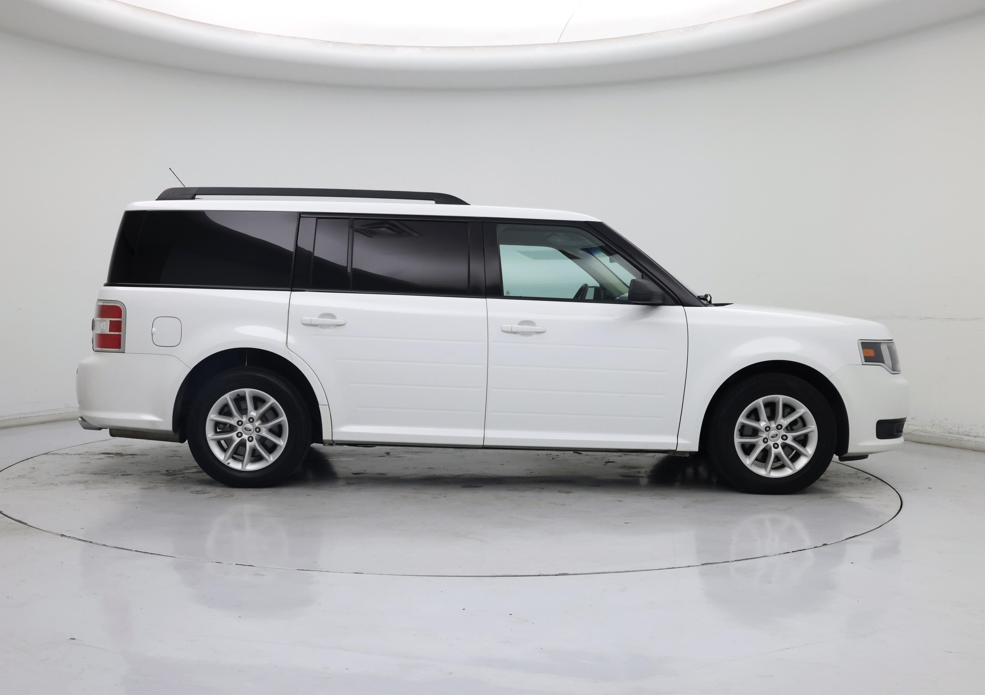 Thumbnail: 2016 Ford Flex - 7