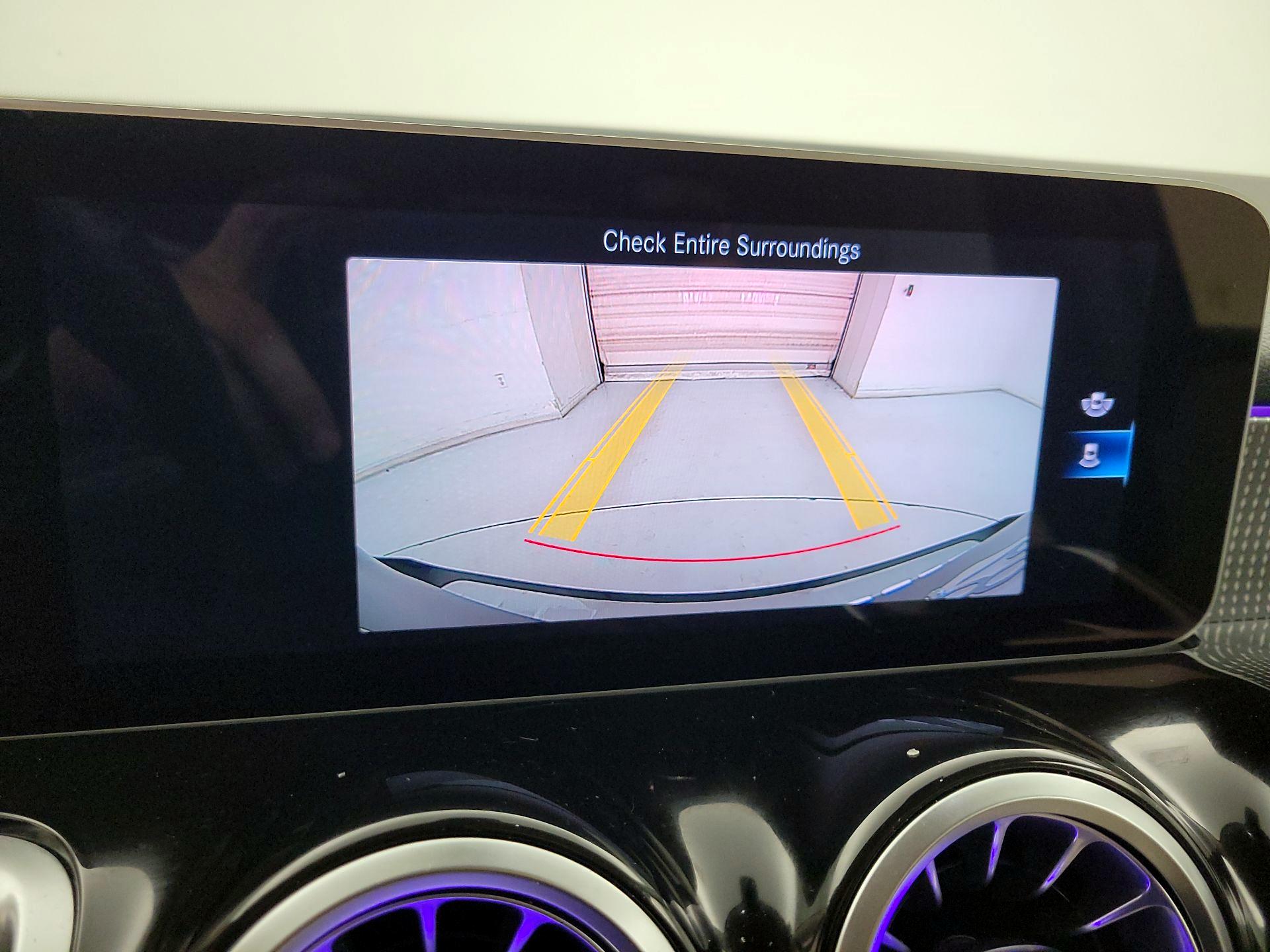 Thumbnail: 2020 Mercedes-Benz GLB - 14