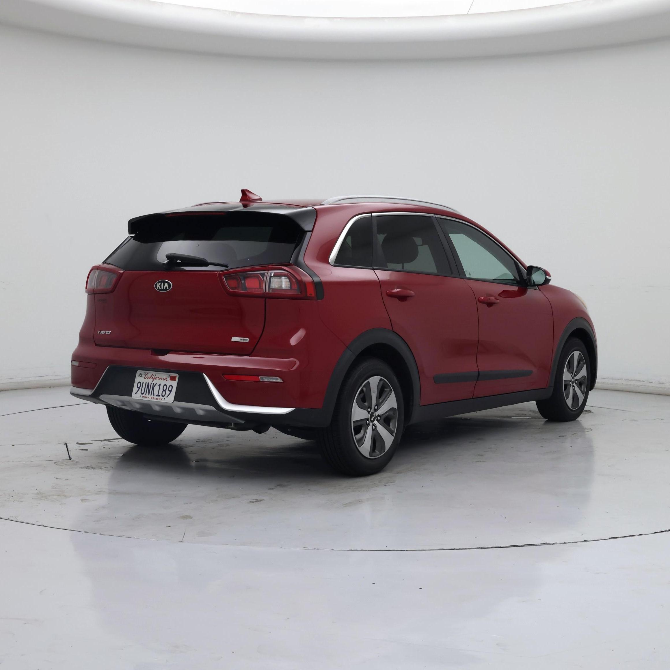 Thumbnail: 2018 Kia Niro - 8