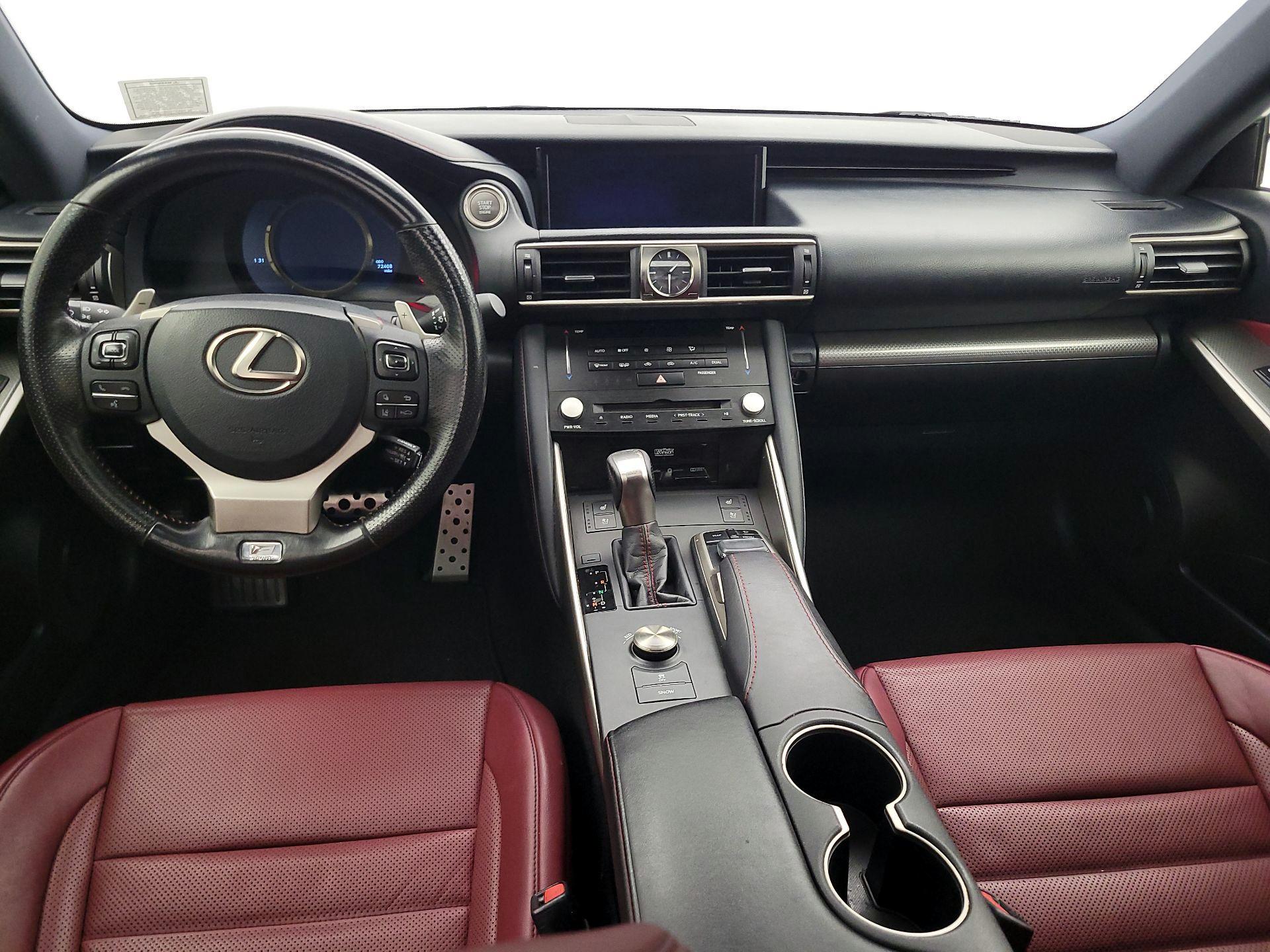 Thumbnail: 2017 Lexus IS - 9