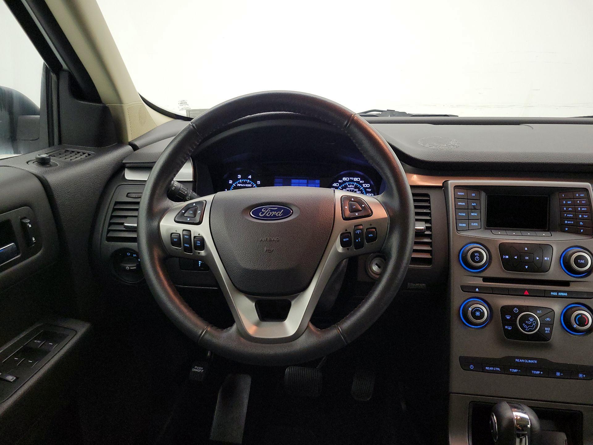 Thumbnail: 2019 Ford Flex - 10