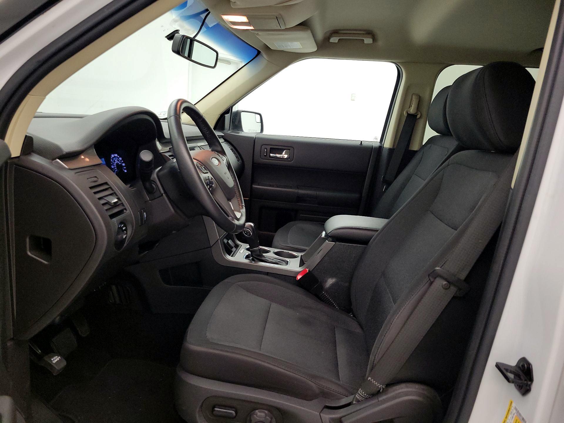 Thumbnail: 2019 Ford Flex - 11