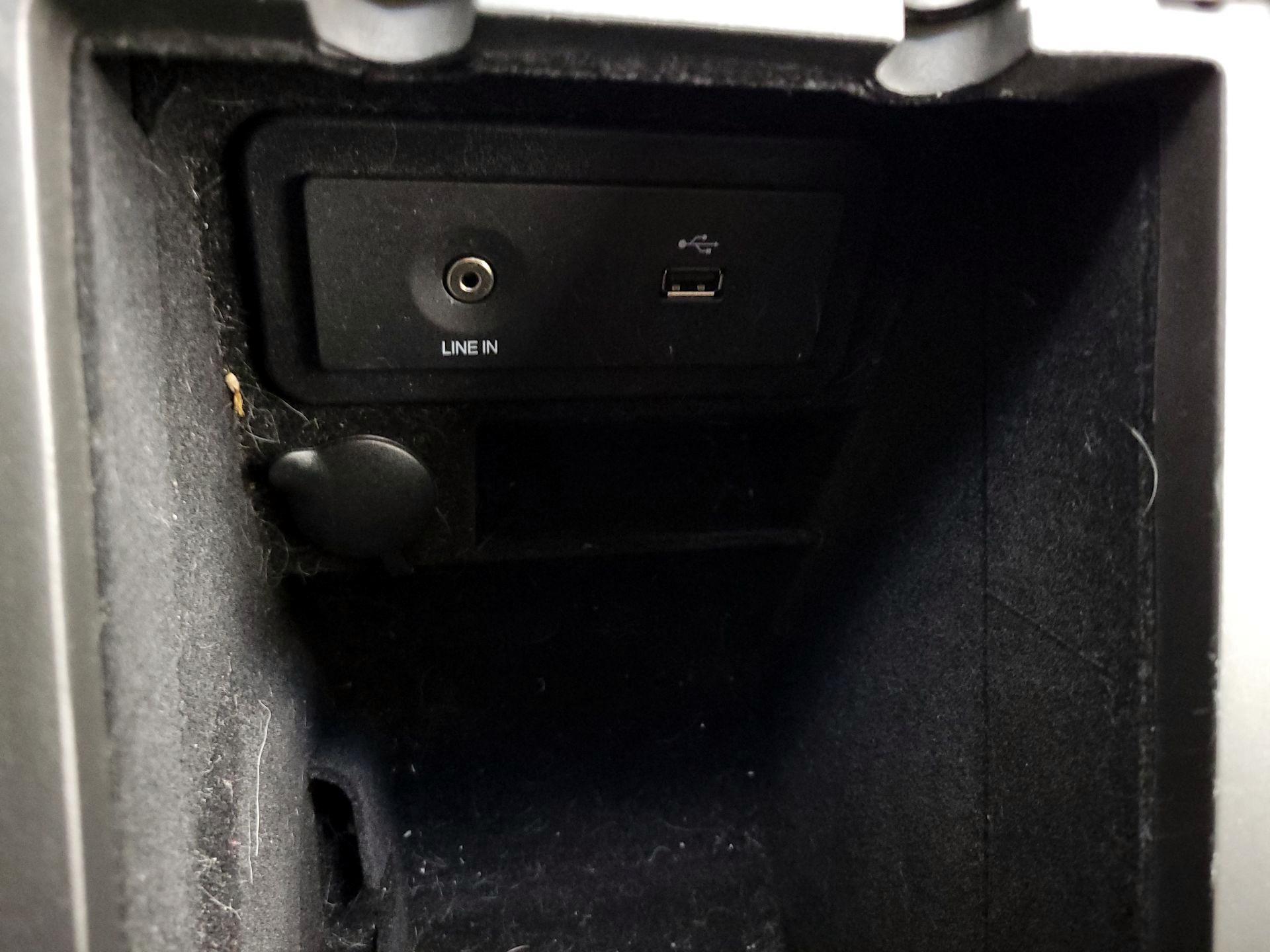 Thumbnail: 2019 Ford Flex - 18