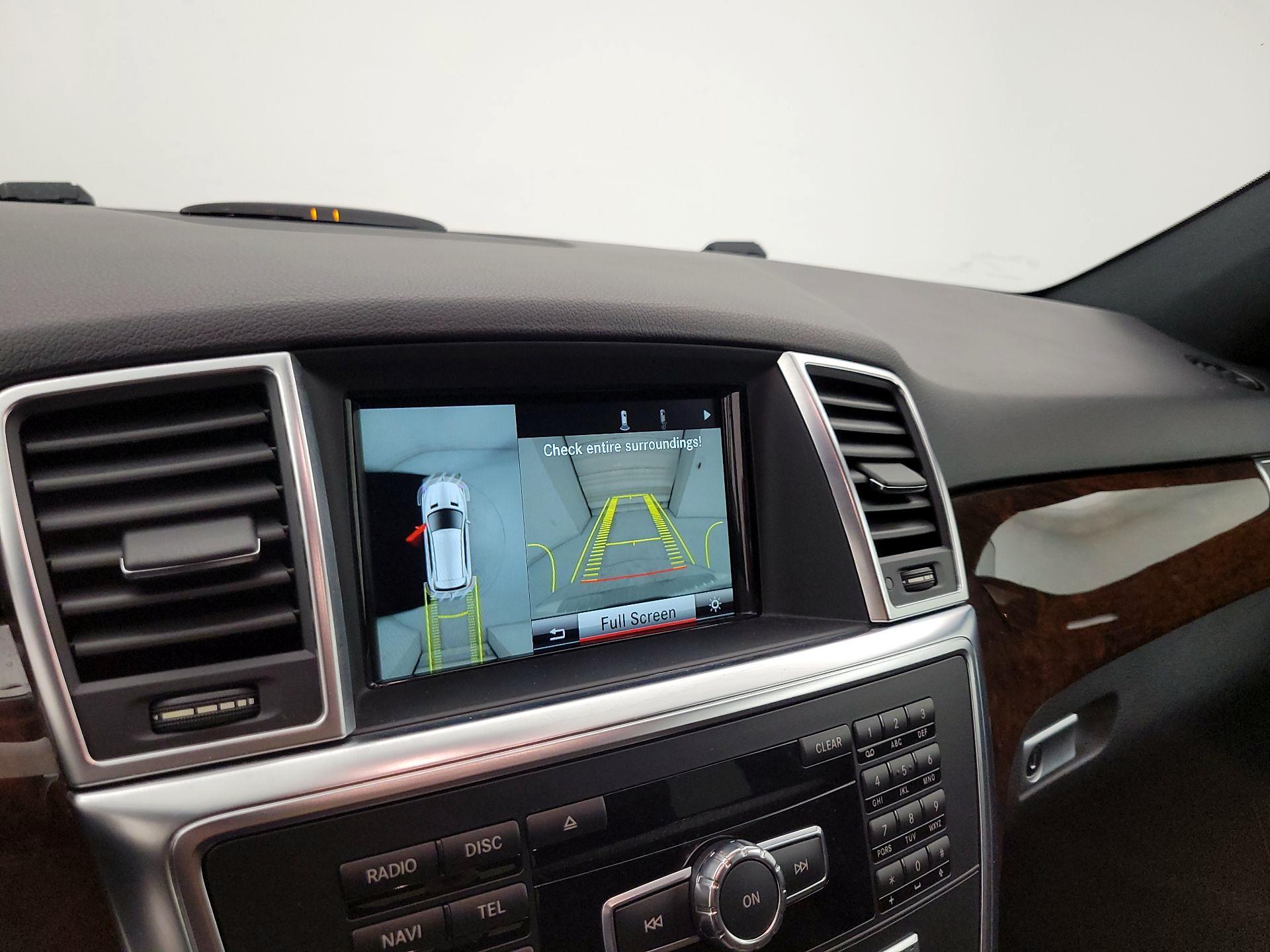 Thumbnail: 2015 Mercedes-Benz M-Class - 15