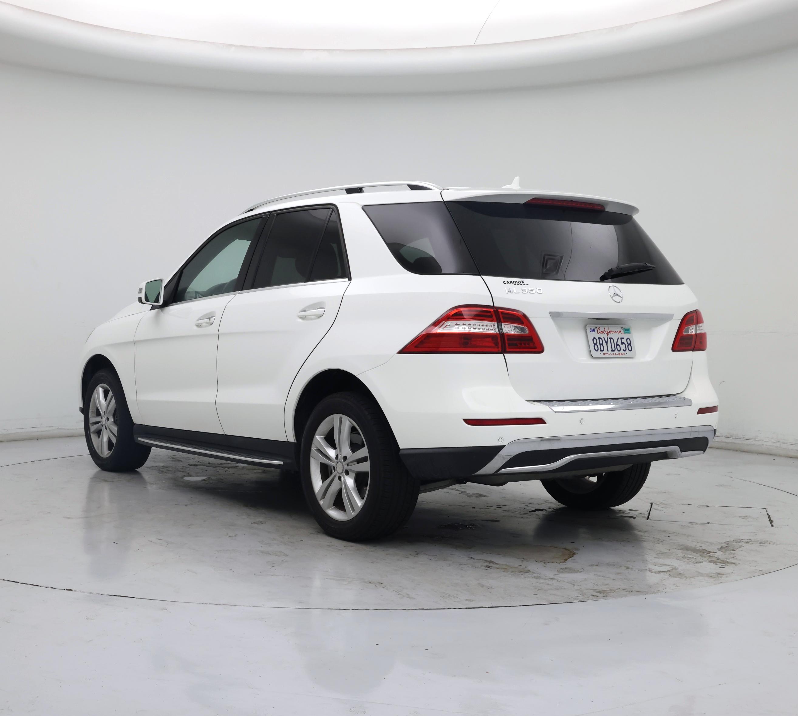 Thumbnail: 2015 Mercedes-Benz M-Class - 2