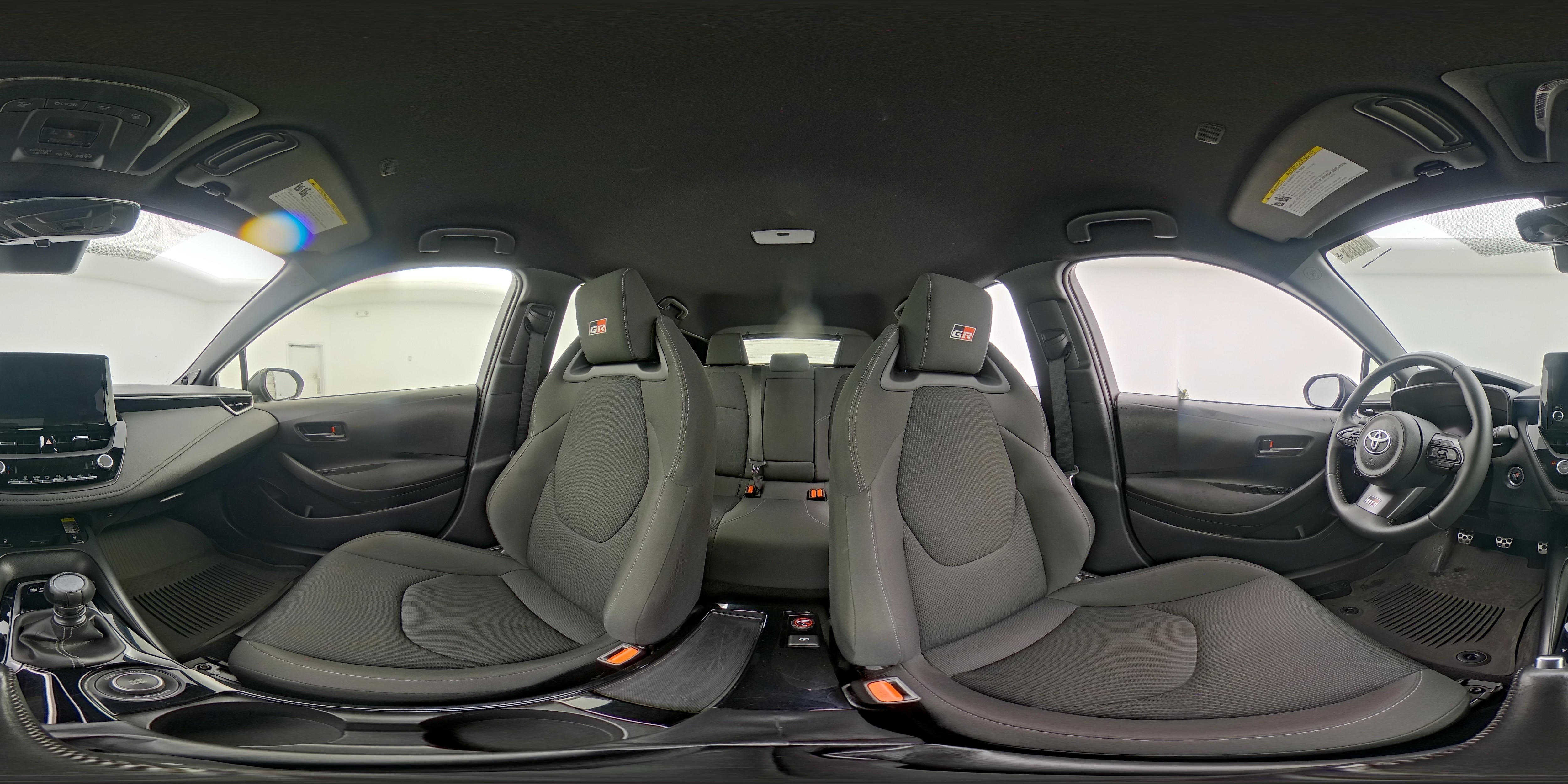 2023 Toyota GR Corolla Core - Photo 24