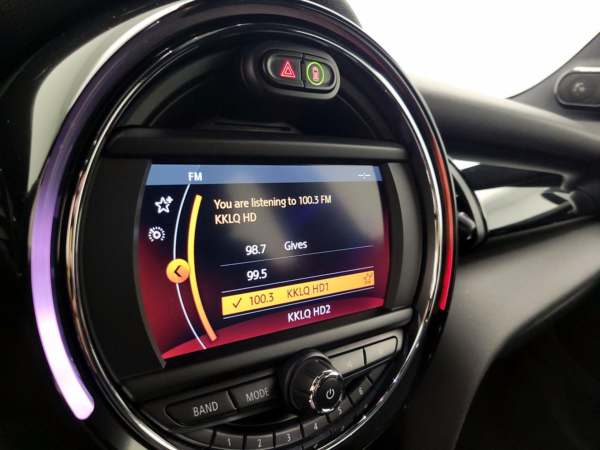 Thumbnail: 2019 MINI Cooper Hardtop - 15