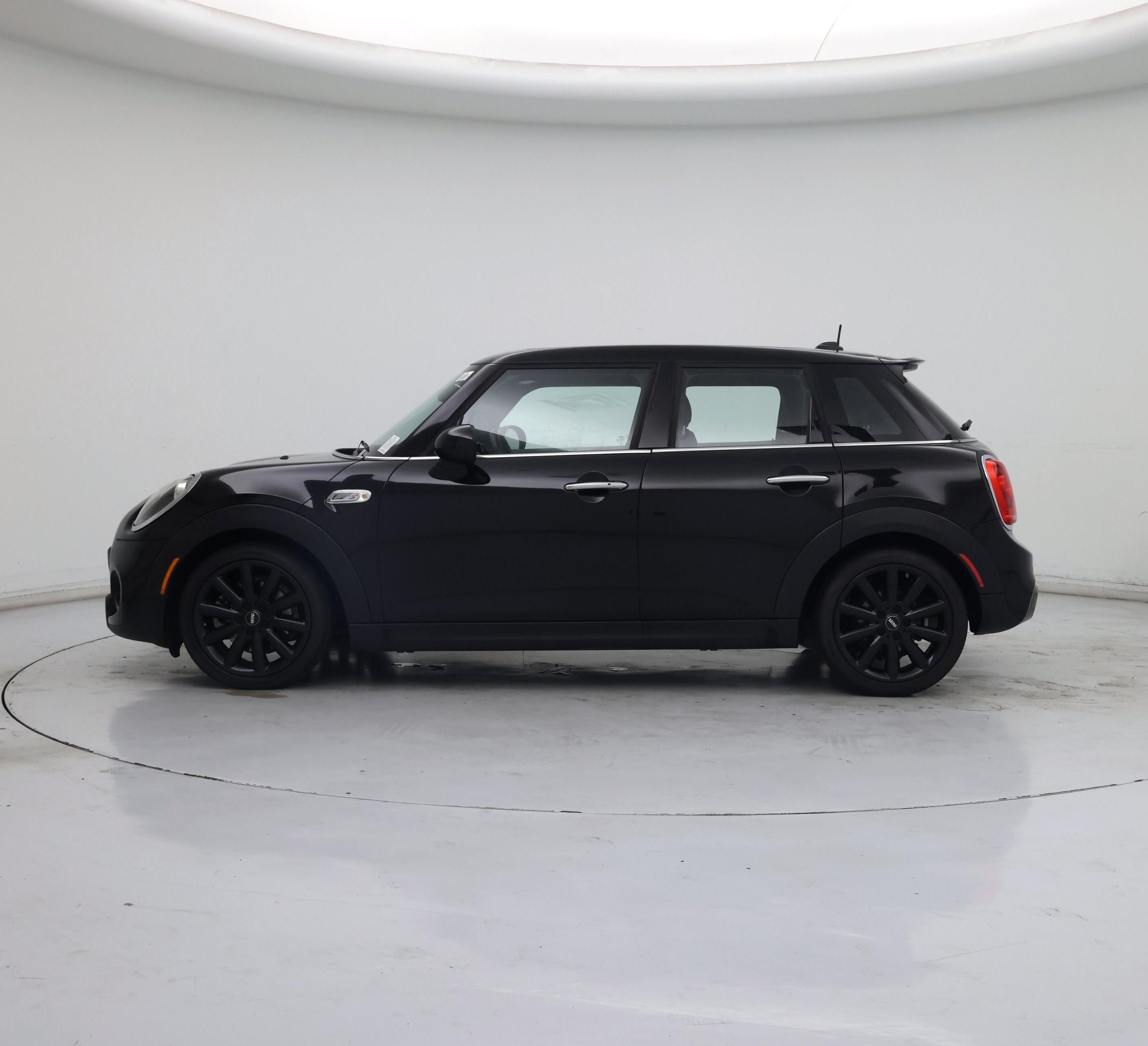 Thumbnail: 2019 MINI Cooper Hardtop - 3