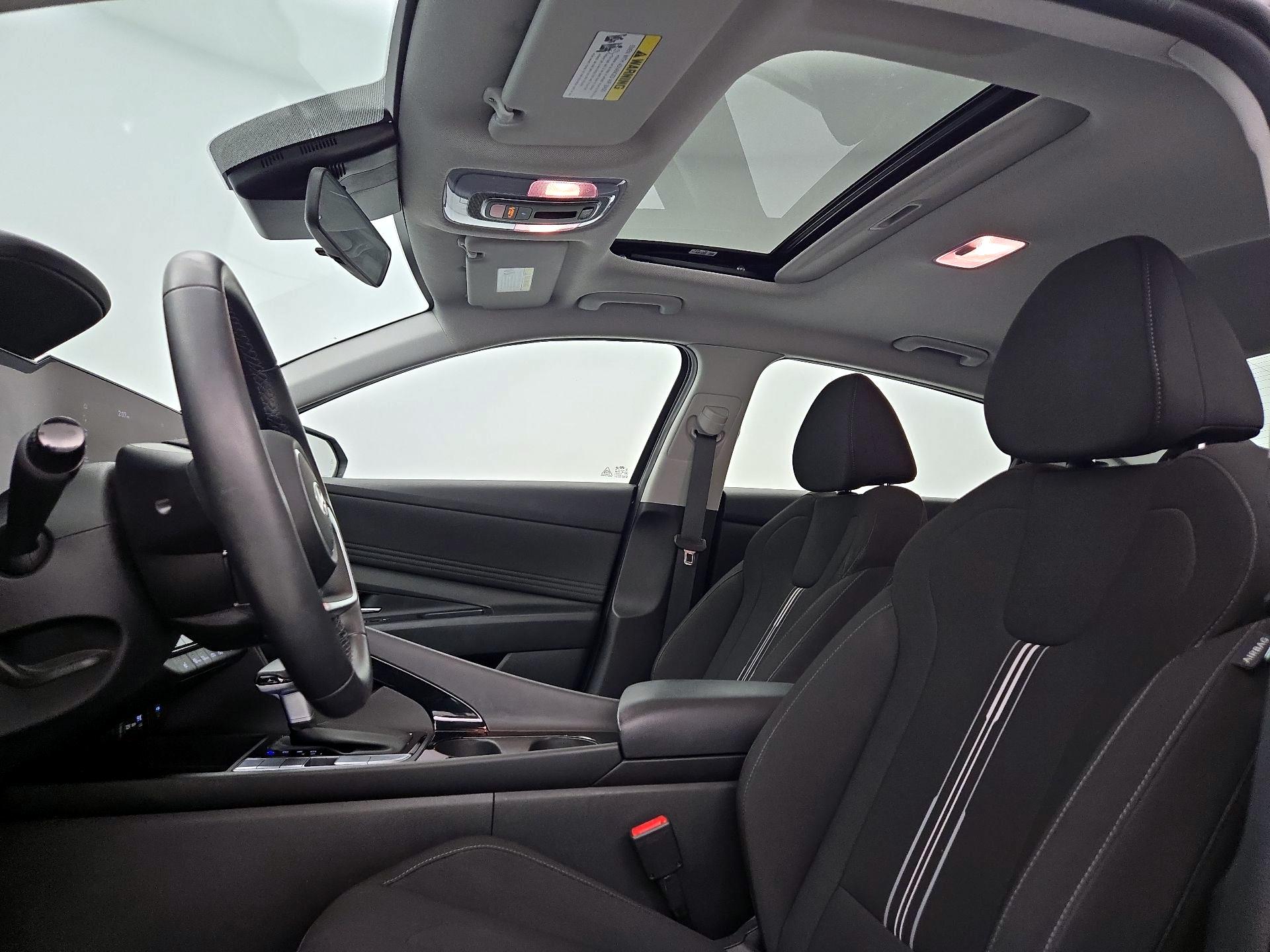 Thumbnail: 2024 Hyundai Elantra - 20