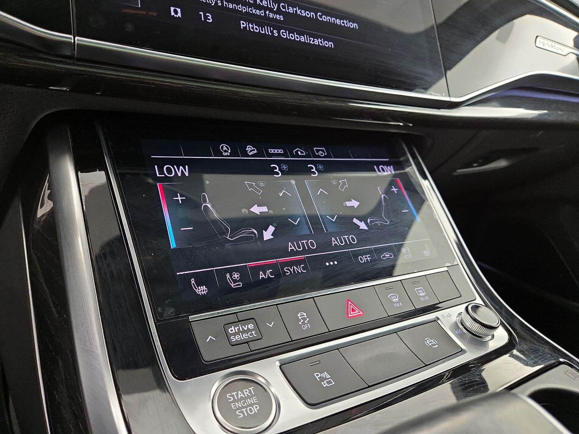 Thumbnail: 2021 Audi Q7 - 17