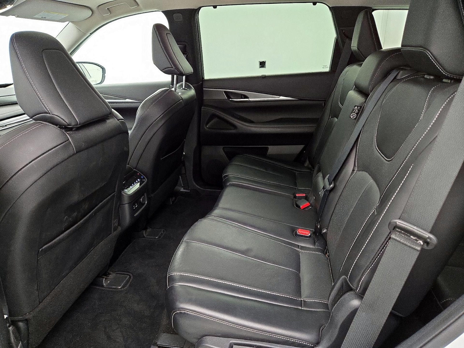 2023 INFINITI QX60 LUXE - Photo 22