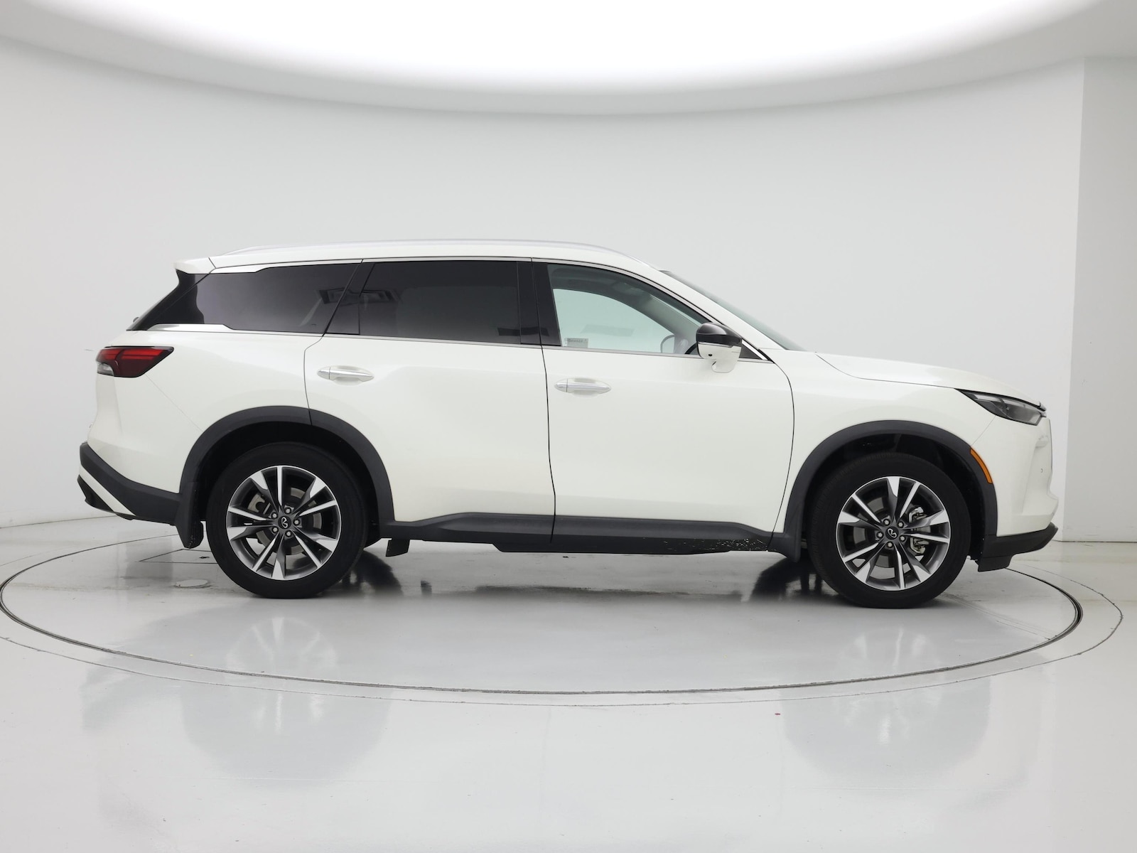 2023 INFINITI QX60 LUXE - Photo 8