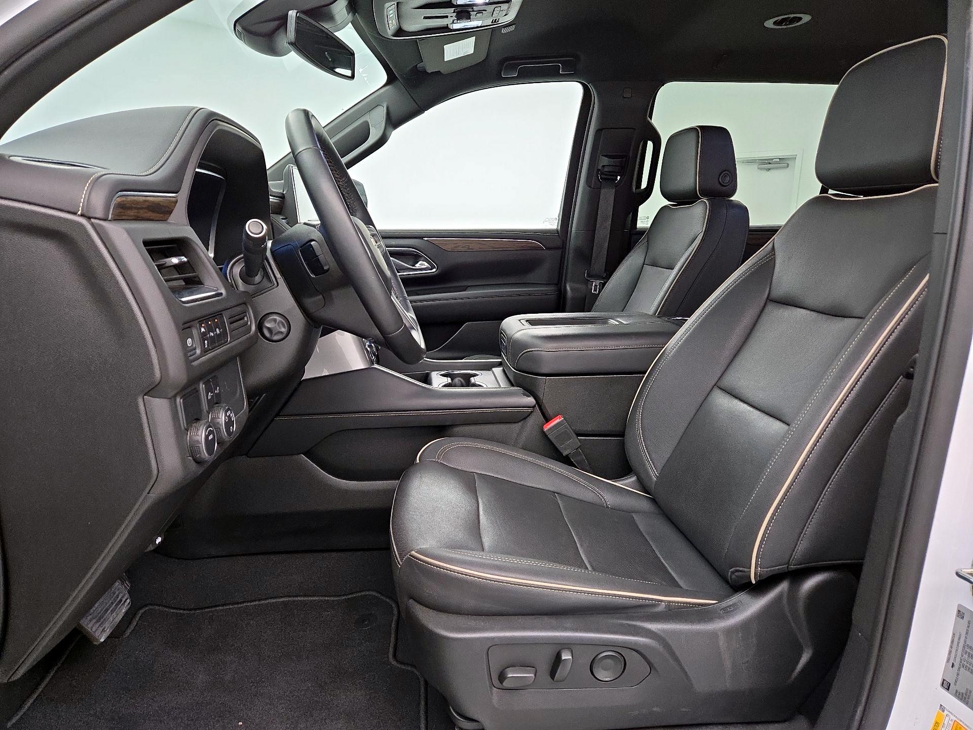 Thumbnail: 2023 Chevrolet Suburban - 11