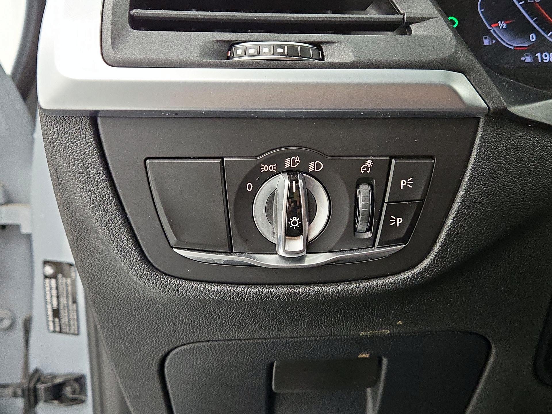 Thumbnail: 2022 BMW X3 - 13