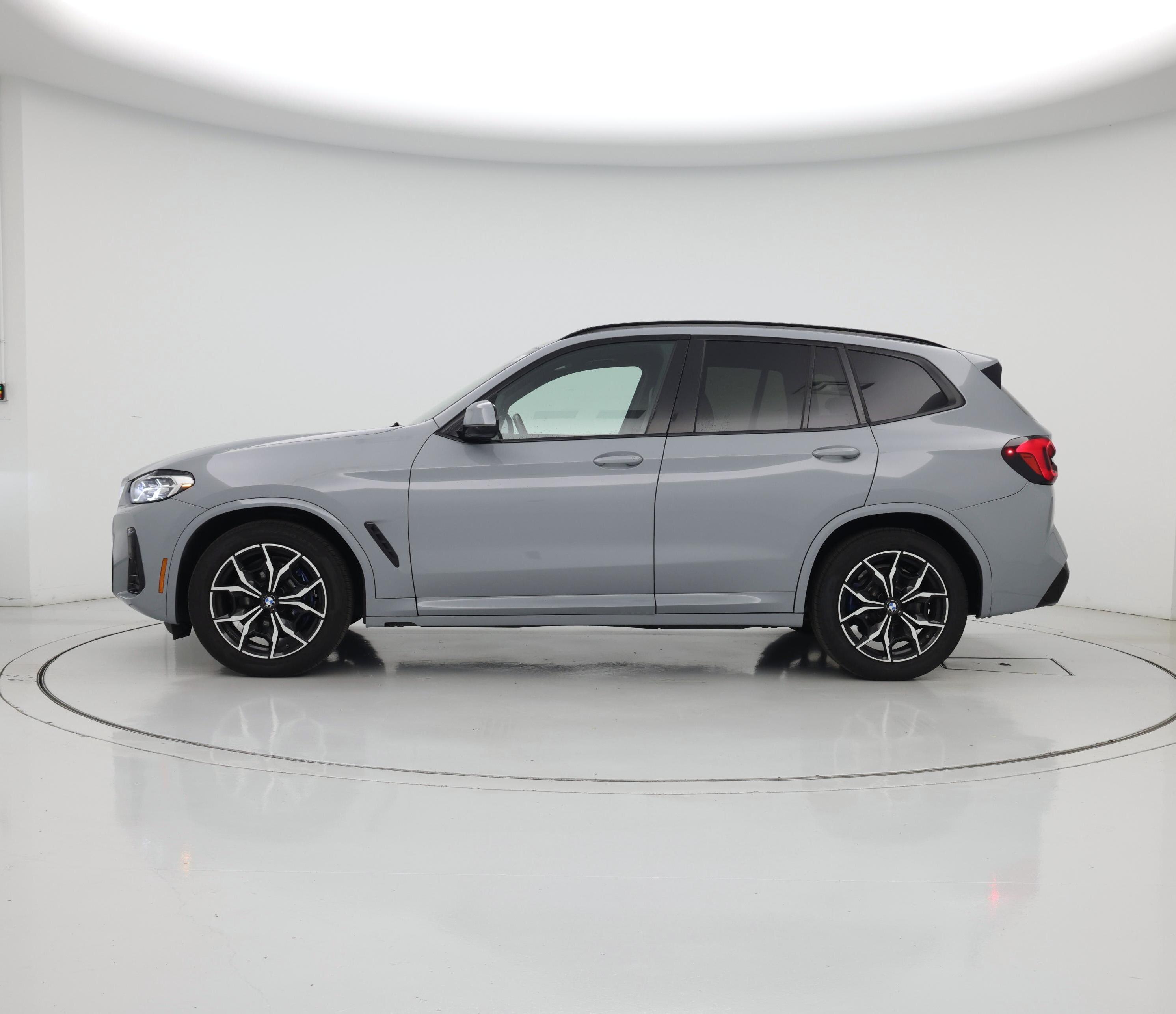 Thumbnail: 2022 BMW X3 - 3