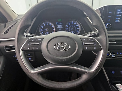 Steering Wheel & Instrument Cluster (On)