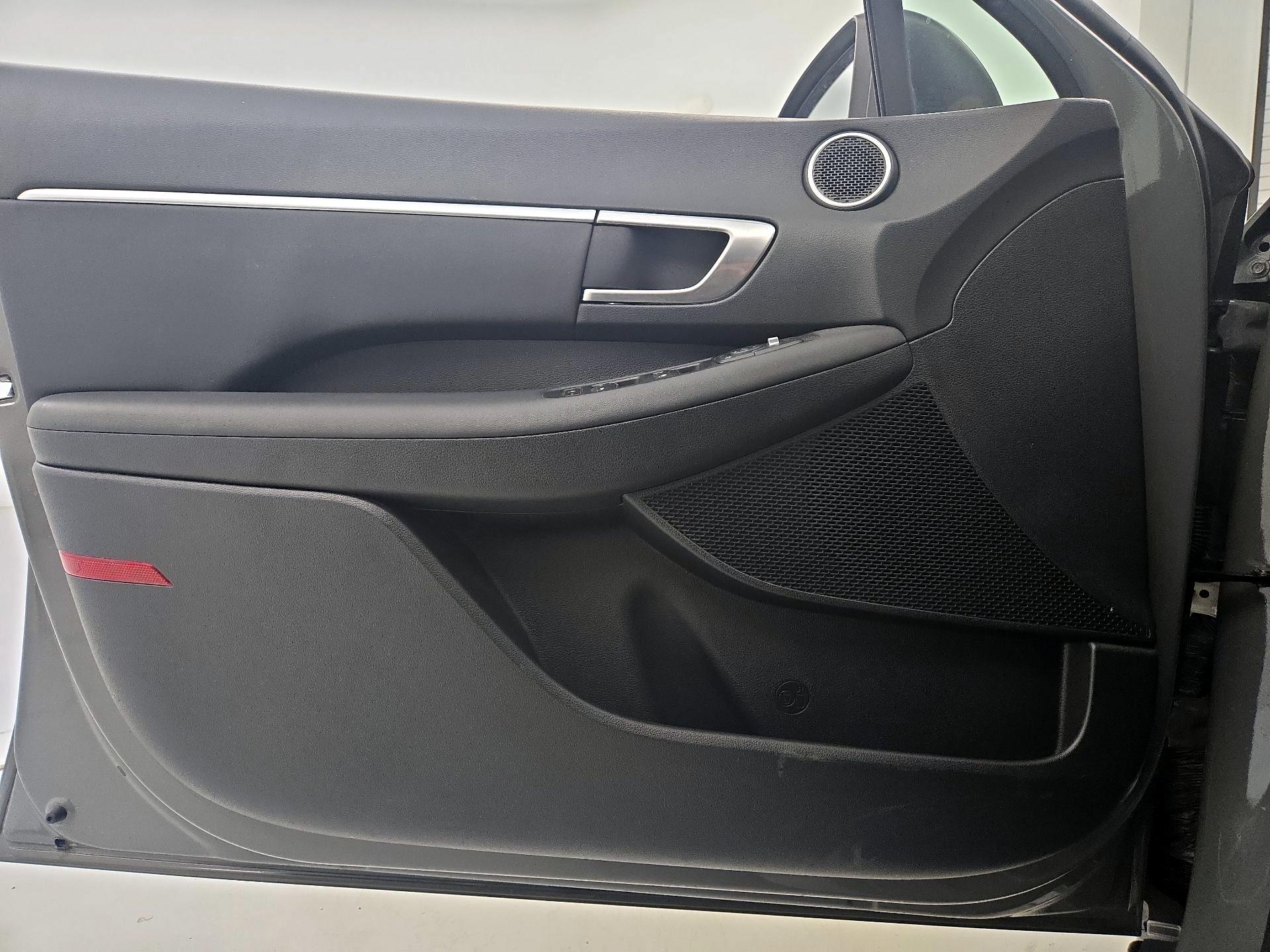 Thumbnail: 2021 Hyundai Sonata - 12