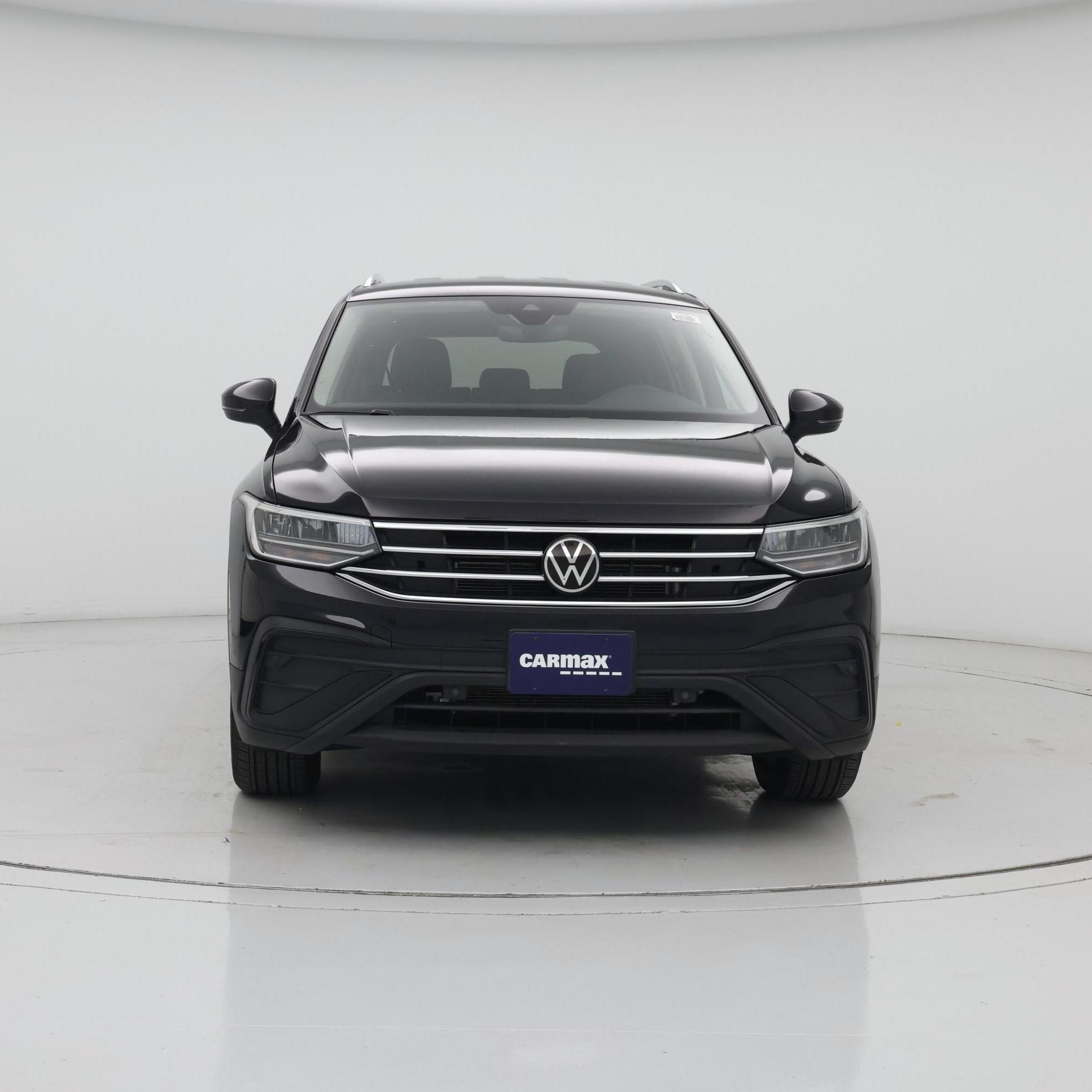 Thumbnail: 2023 Volkswagen Tiguan - 5