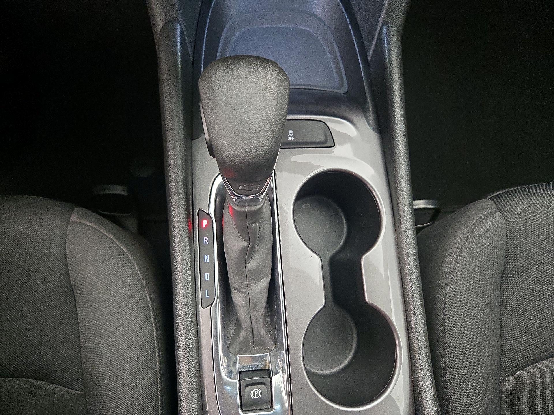 Thumbnail: 2023 Chevrolet Malibu - 17