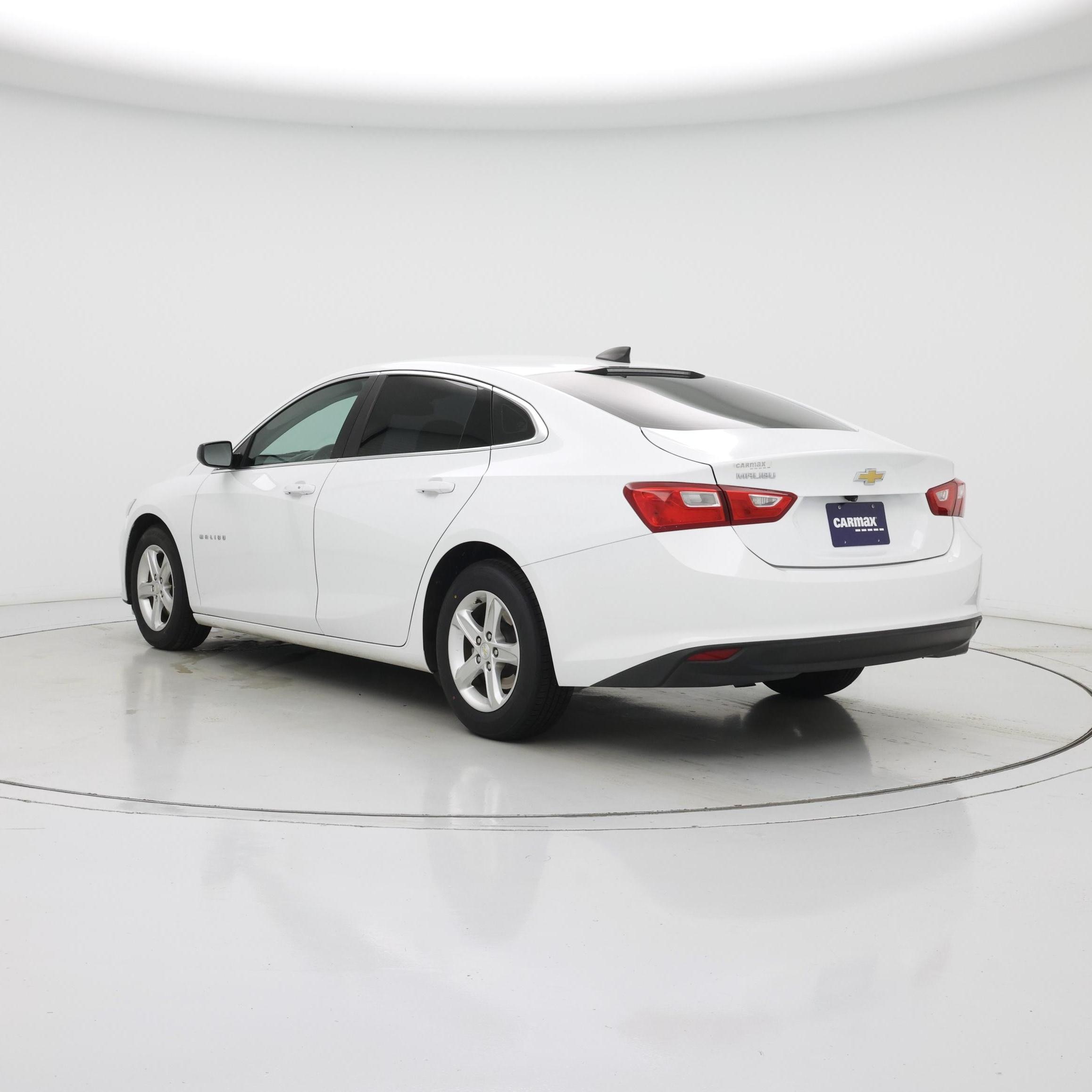 Thumbnail: 2023 Chevrolet Malibu - 2