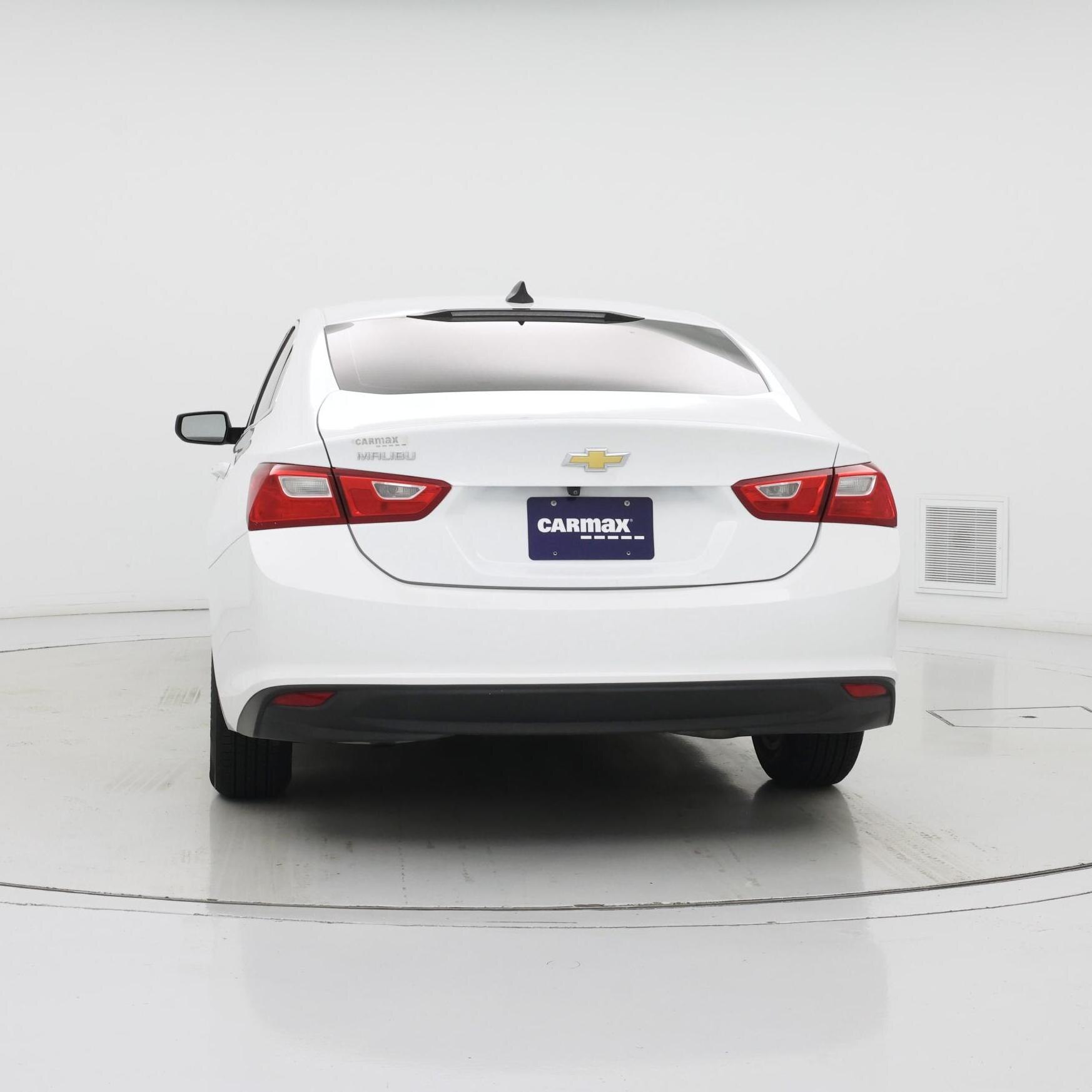 Thumbnail: 2023 Chevrolet Malibu - 6