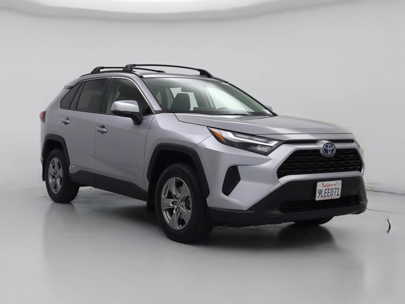 2024 Toyota RAV4 XLE - Photo 1