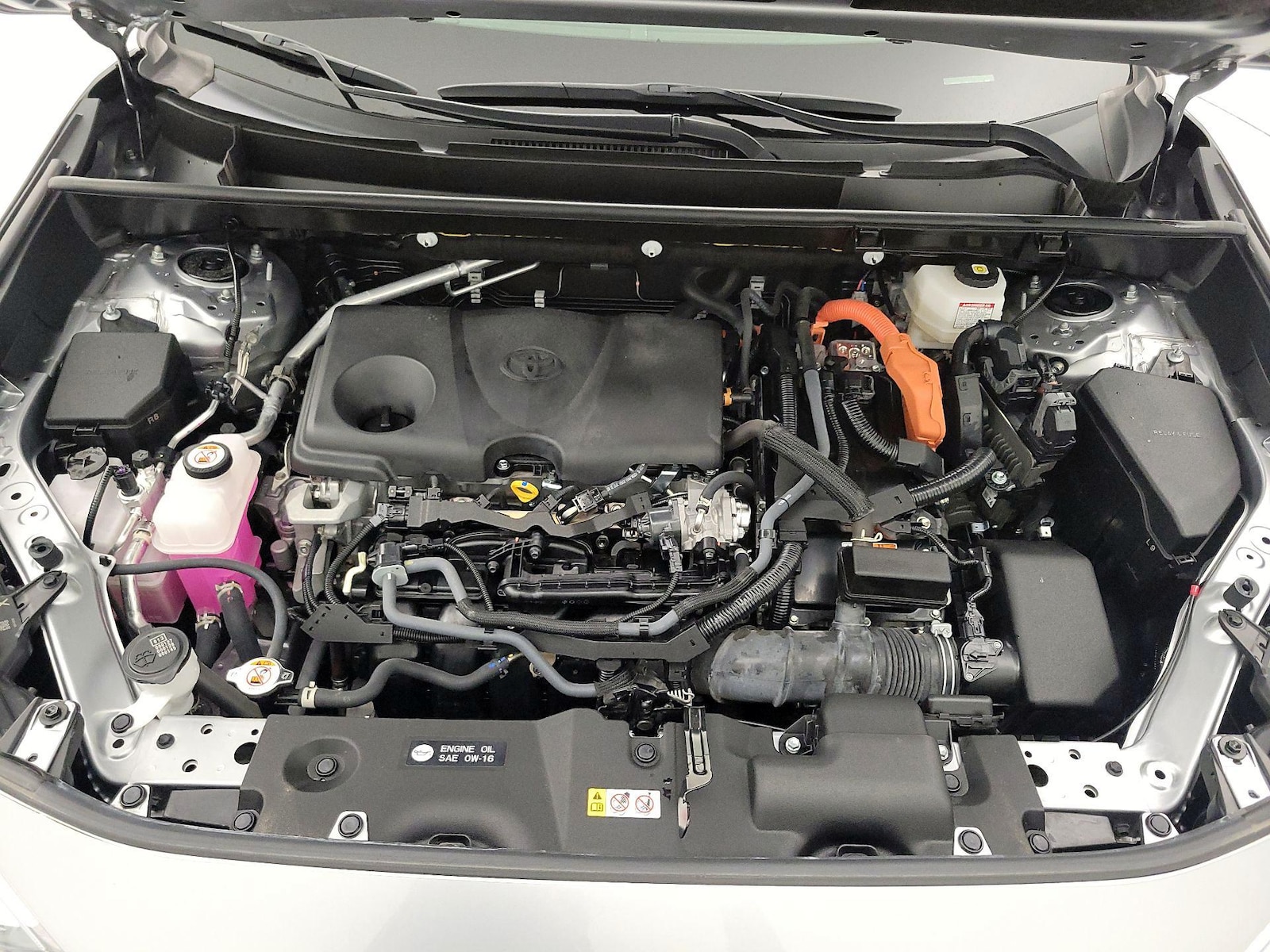 2024 Toyota RAV4 XLE - Photo 22