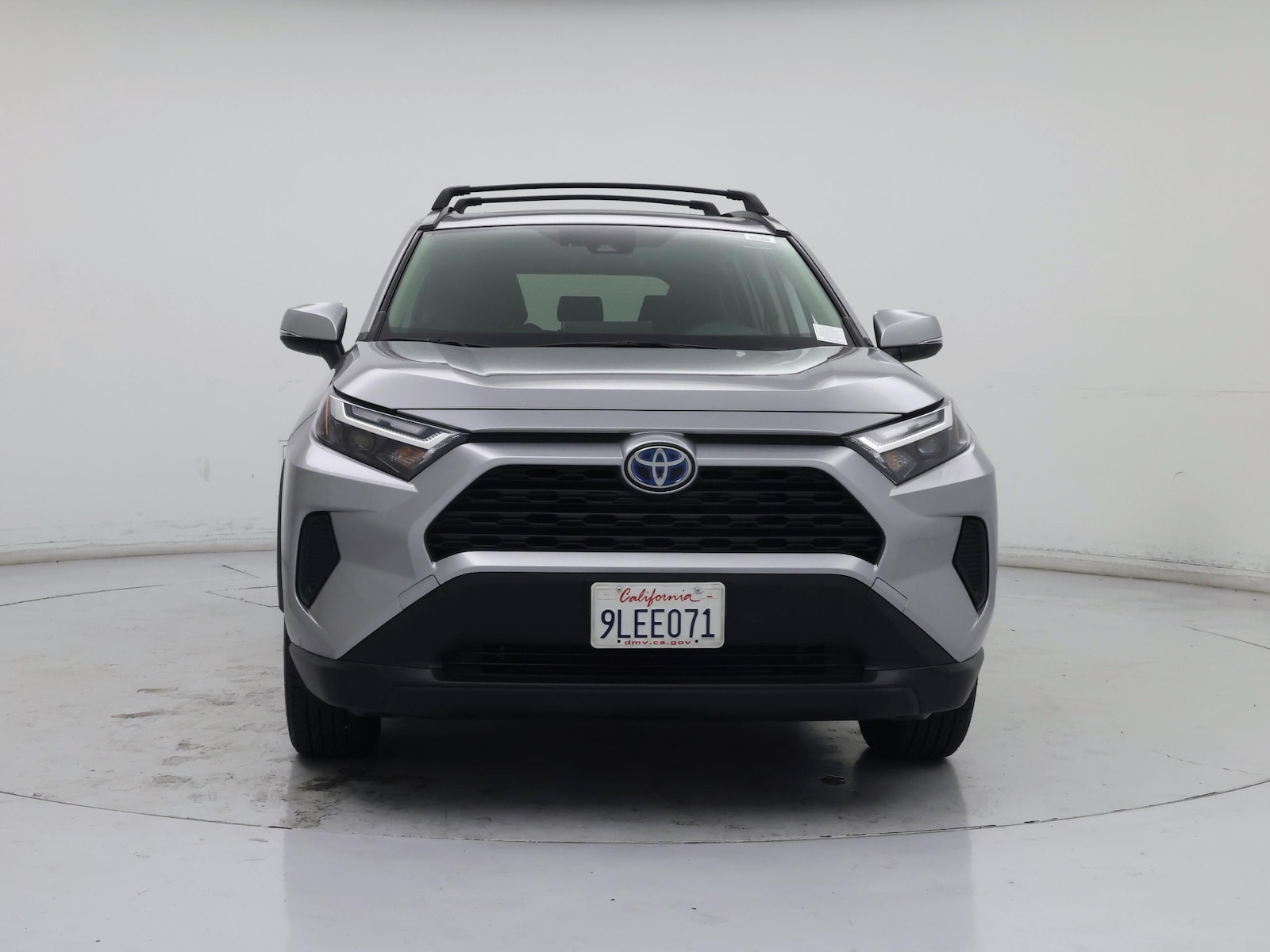 2024 Toyota RAV4 XLE - Photo 6