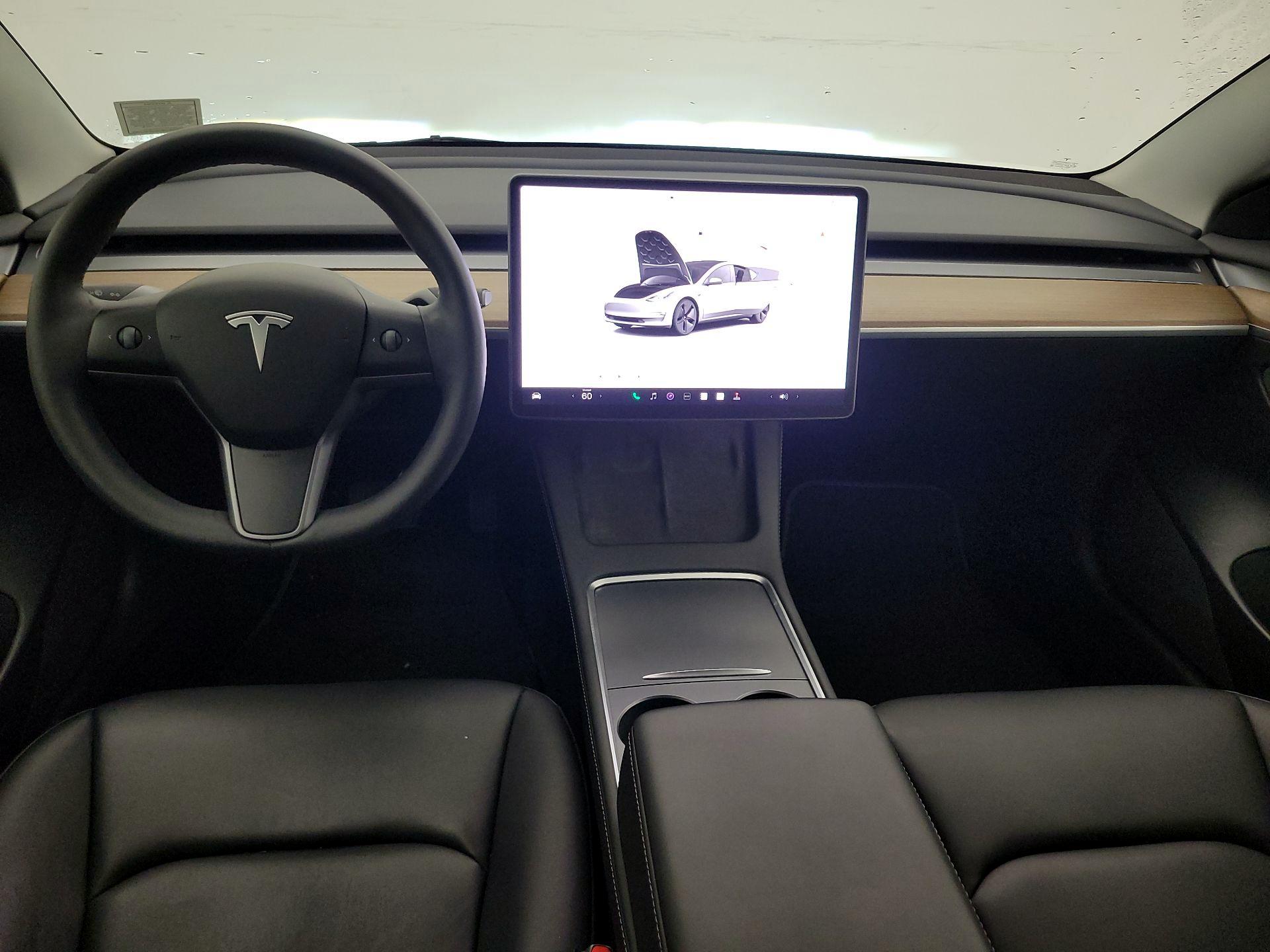 Thumbnail: 2023 Tesla Model 3 - 9