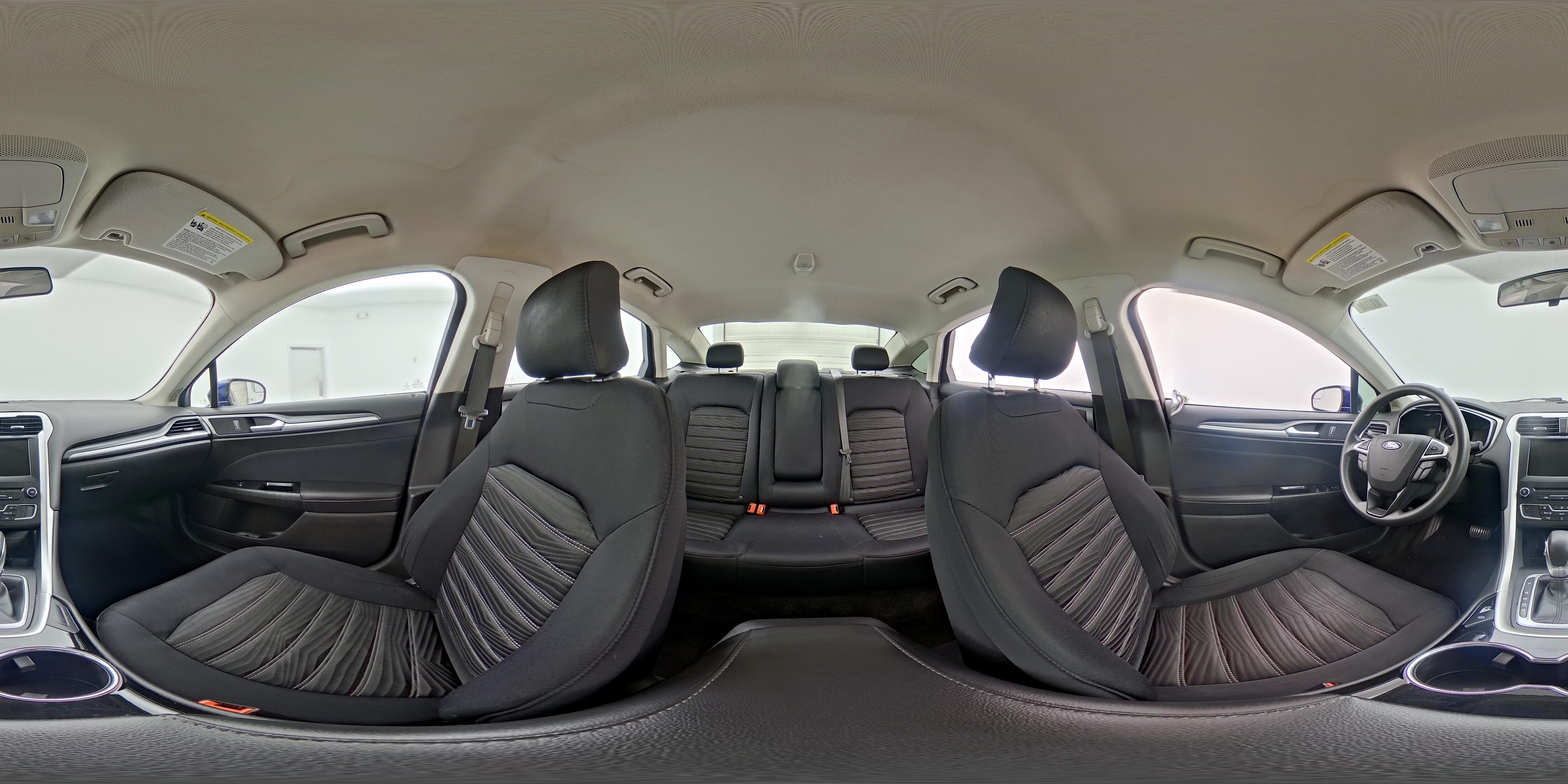 2016 Ford Fusion SE - Photo 23