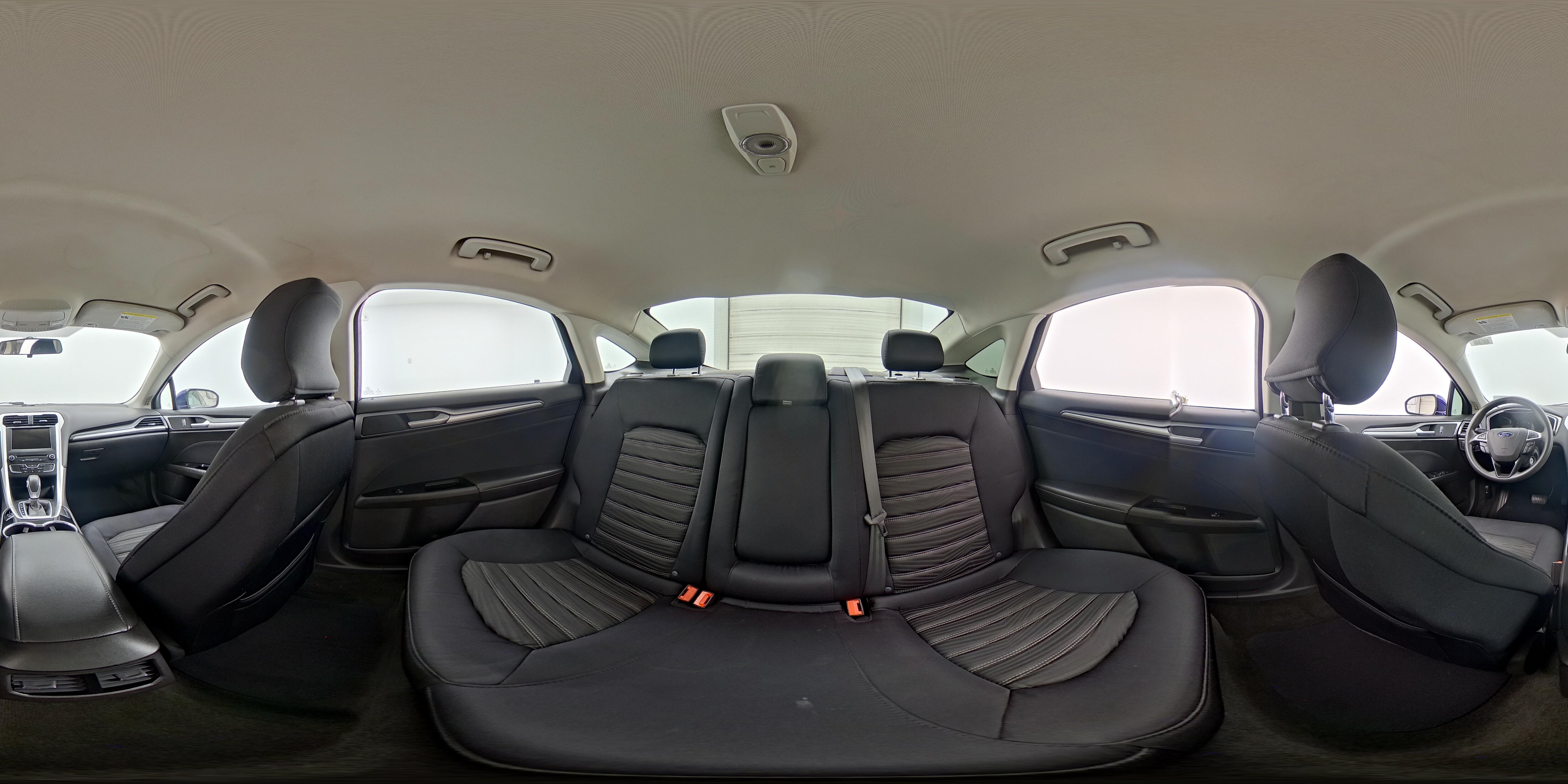 2016 Ford Fusion SE - Photo 24