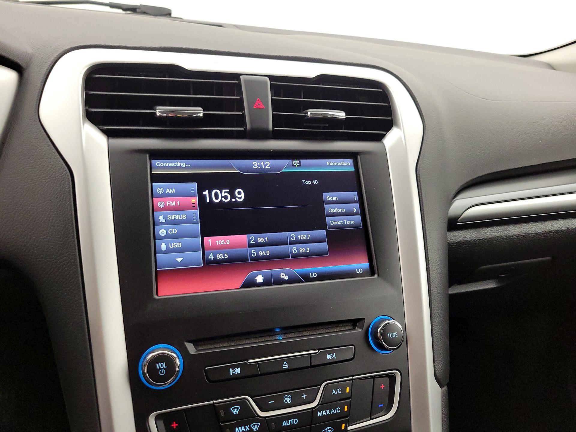 Thumbnail: 2016 Ford Fusion - 15