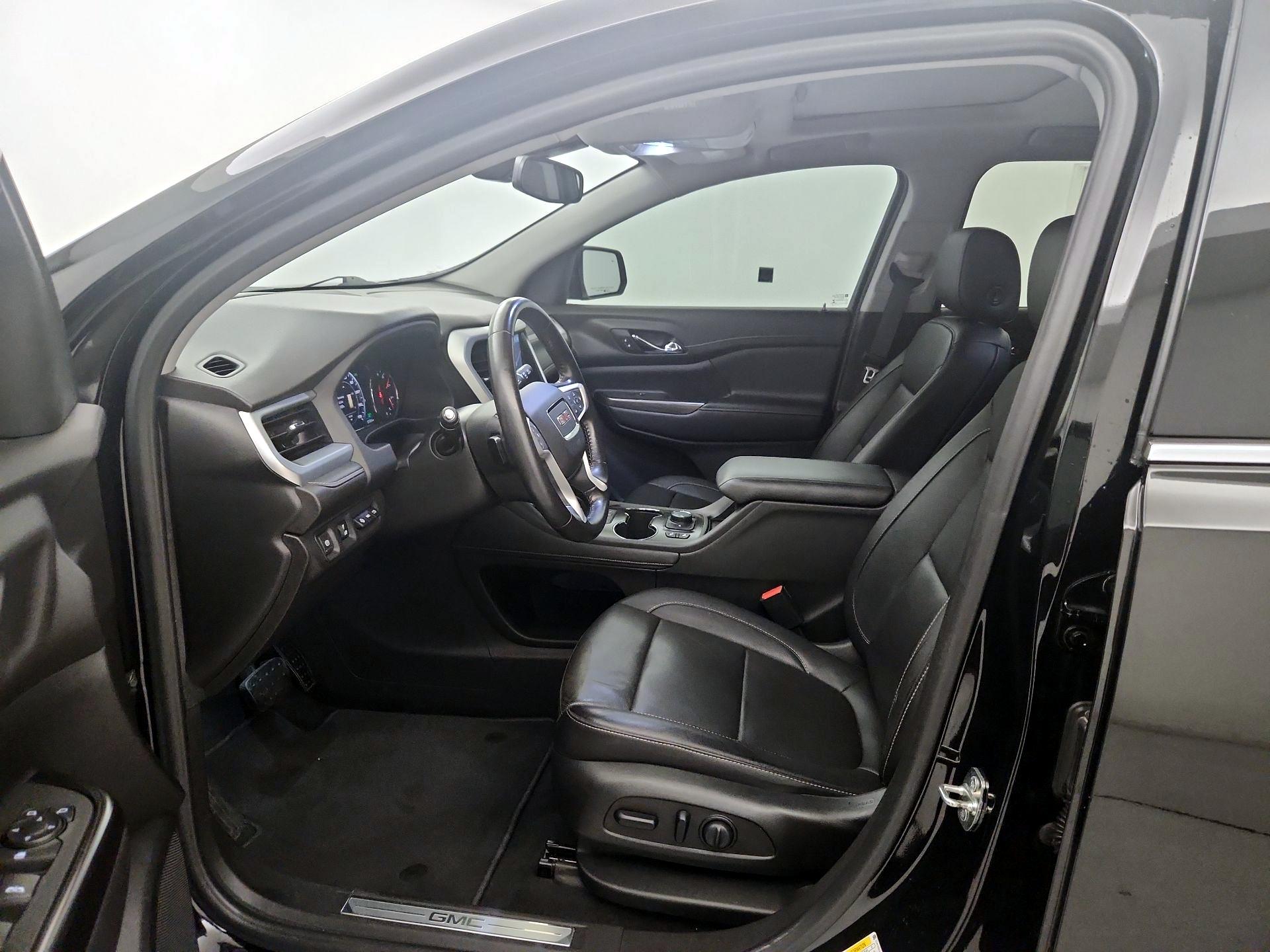 Thumbnail: 2020 GMC Acadia - 11