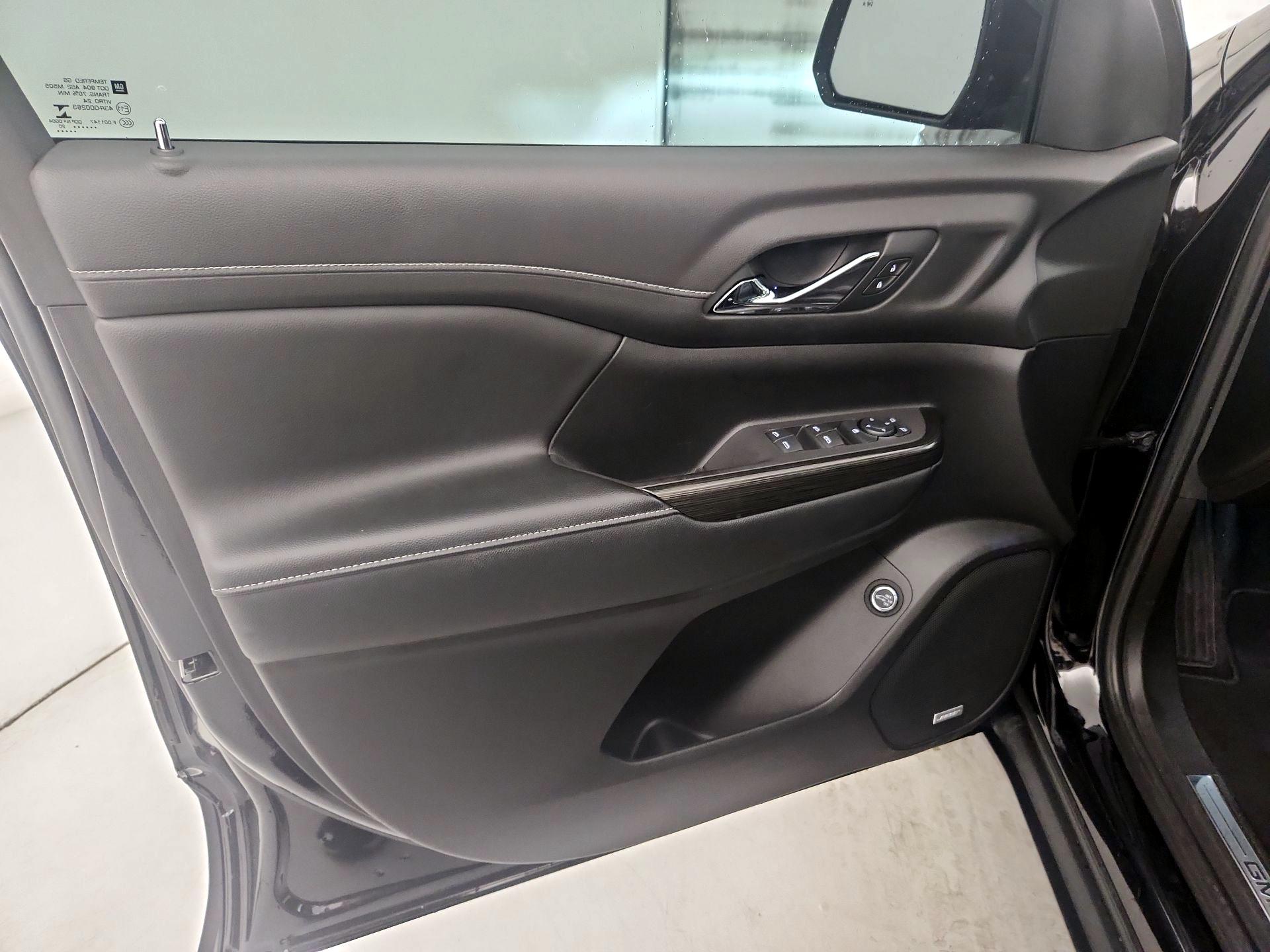 Thumbnail: 2020 GMC Acadia - 12