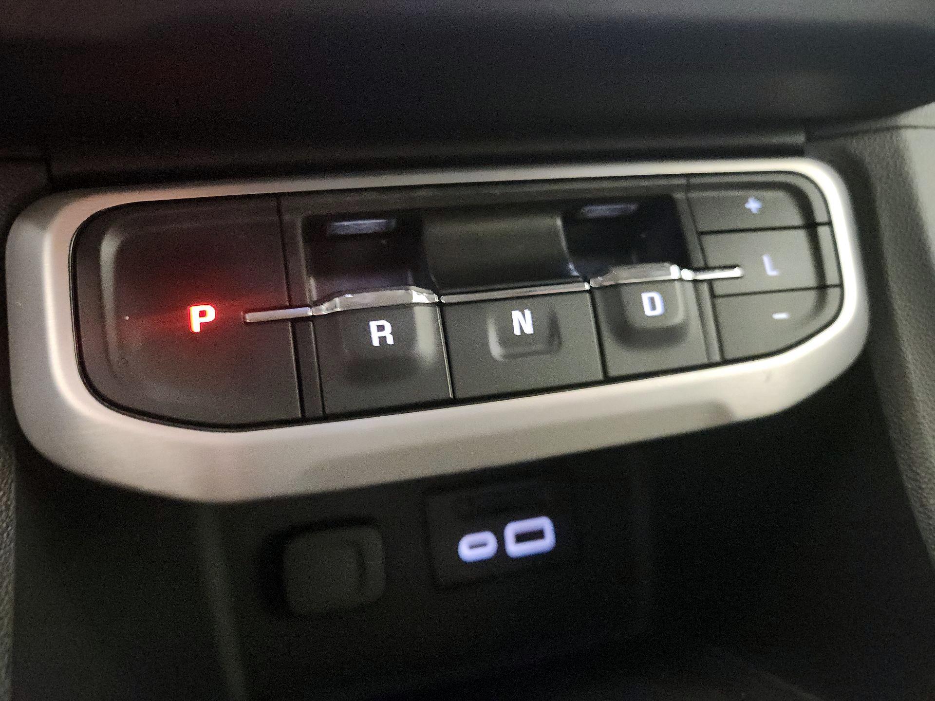 Thumbnail: 2020 GMC Acadia - 18