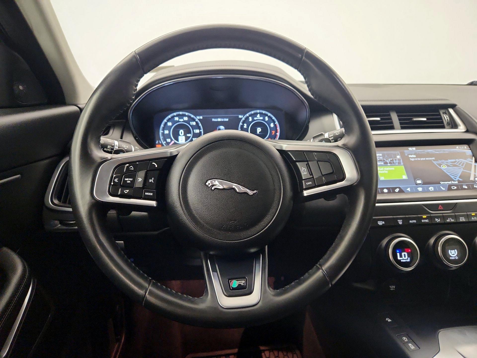 Thumbnail: 2020 Jaguar E-Pace - 10