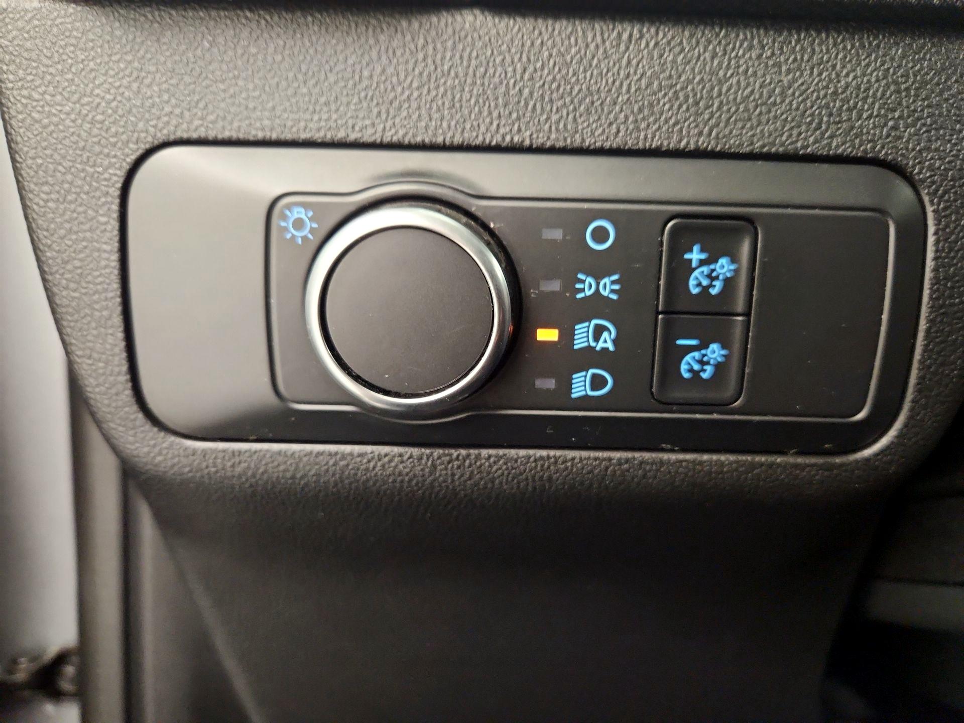 Thumbnail: 2022 Ford Bronco Sport - 13