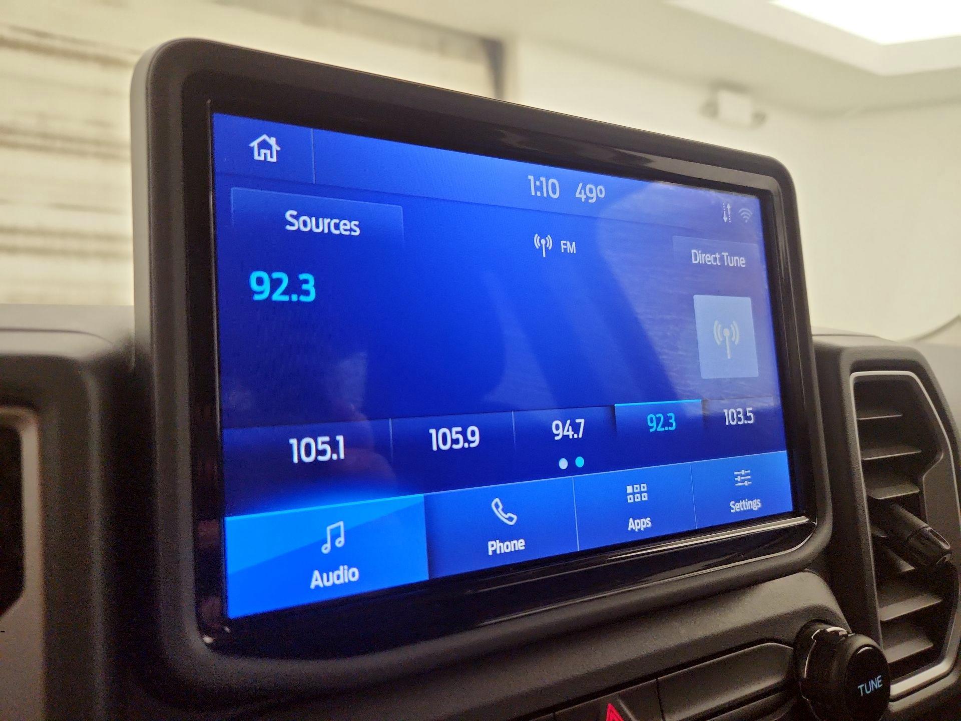 Thumbnail: 2022 Ford Bronco Sport - 15