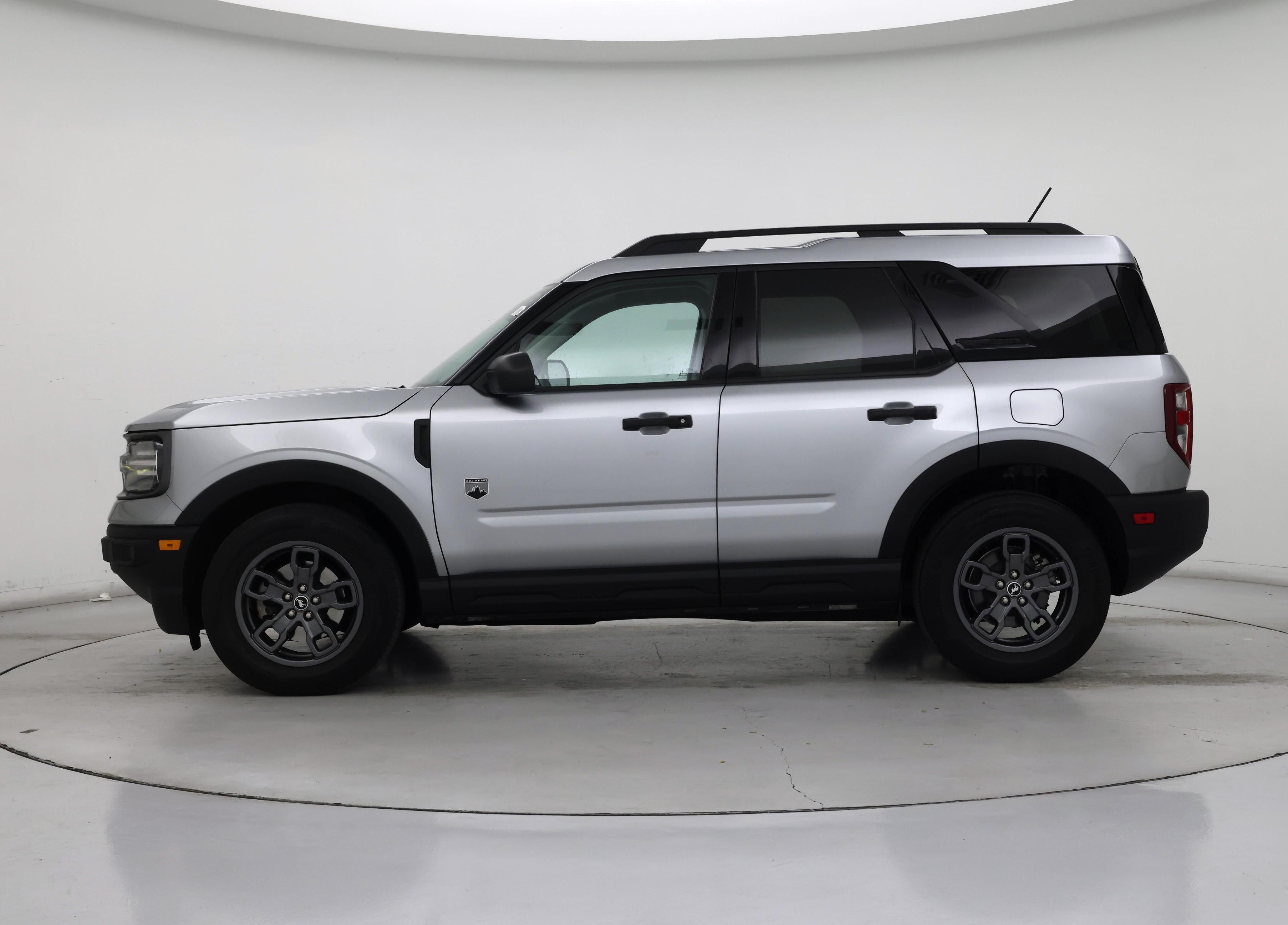 Thumbnail: 2022 Ford Bronco Sport - 3