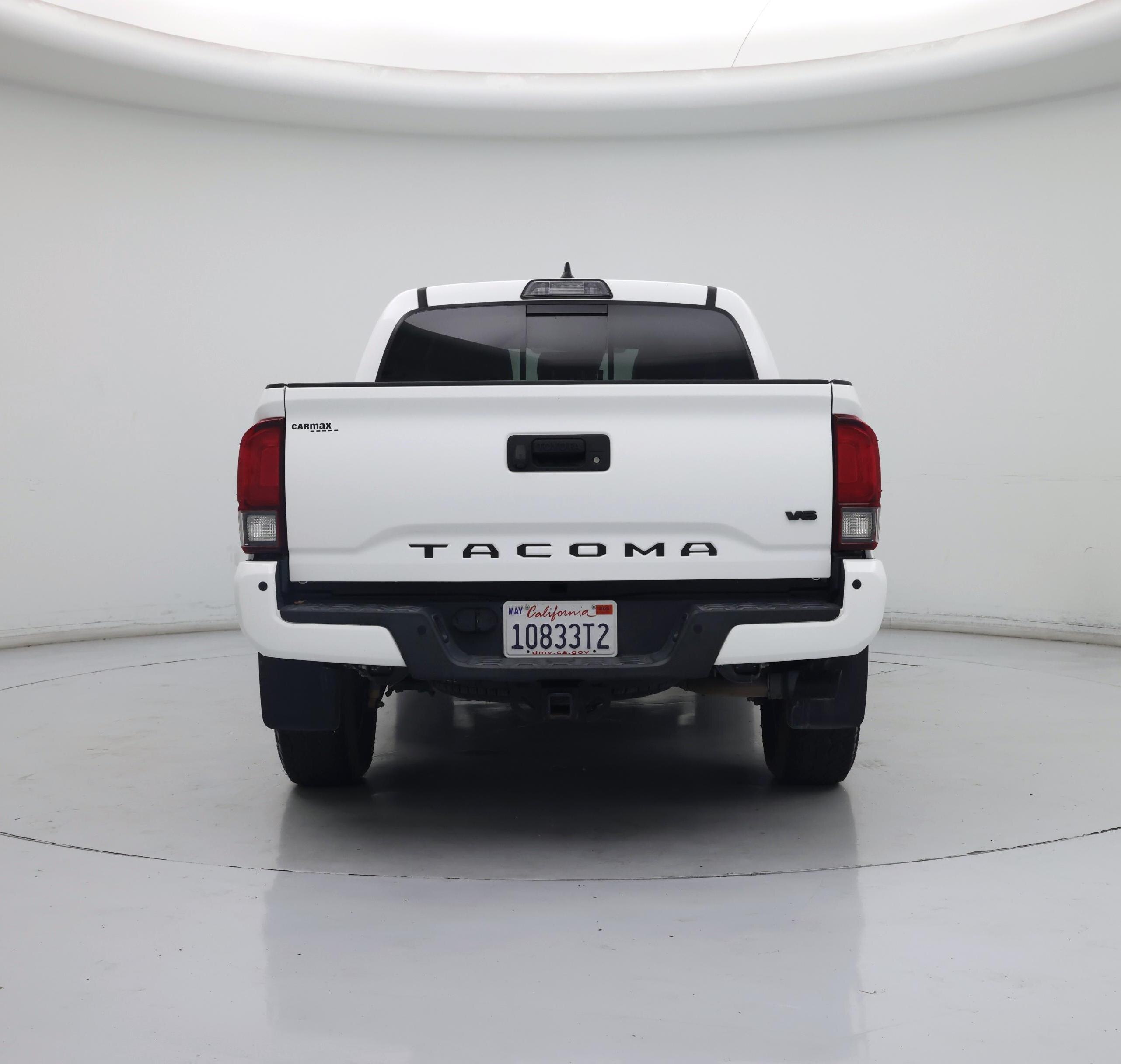 Thumbnail: 2019 Toyota Tacoma - 6