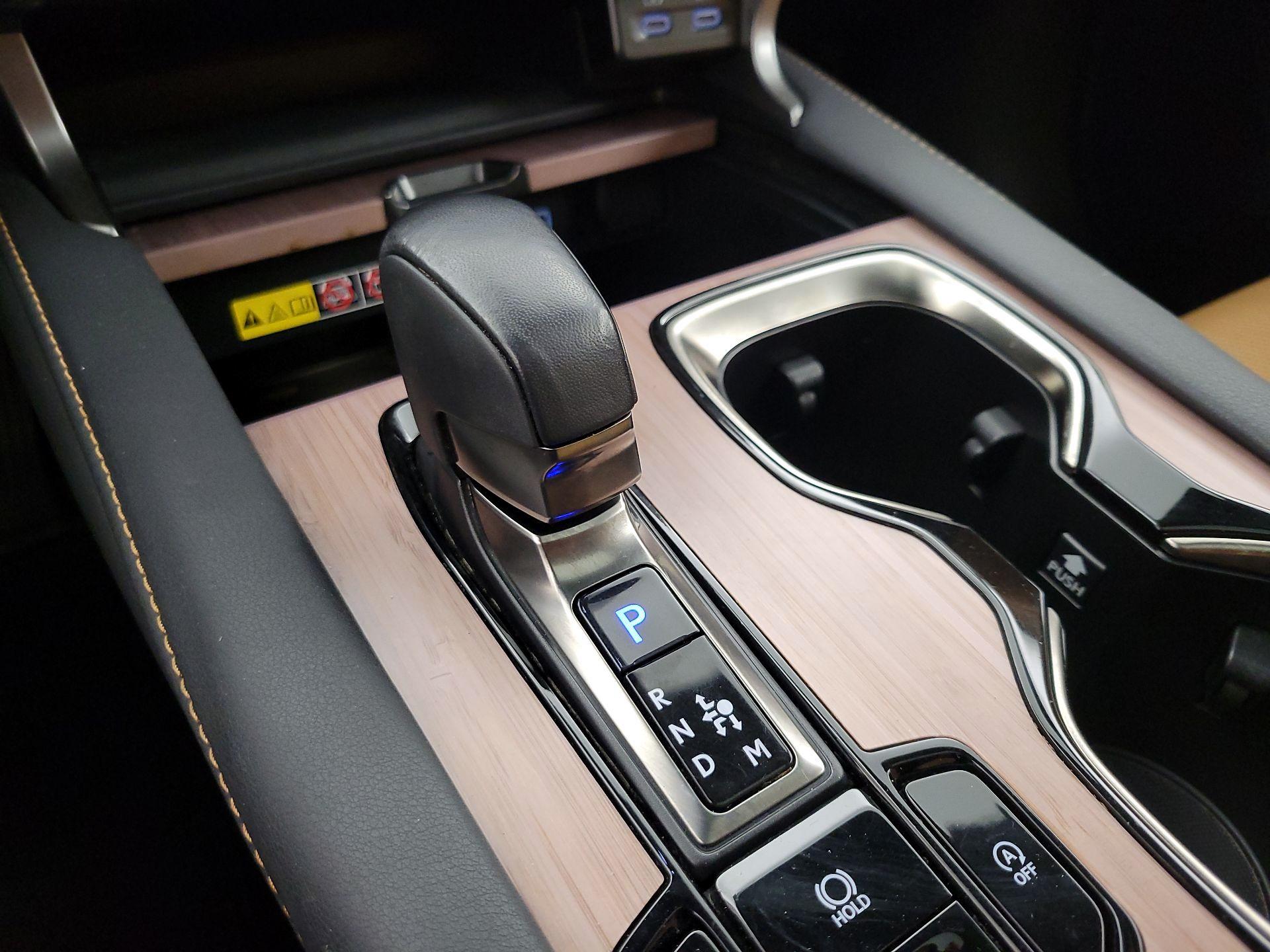 Thumbnail: 2023 Lexus RX - 17