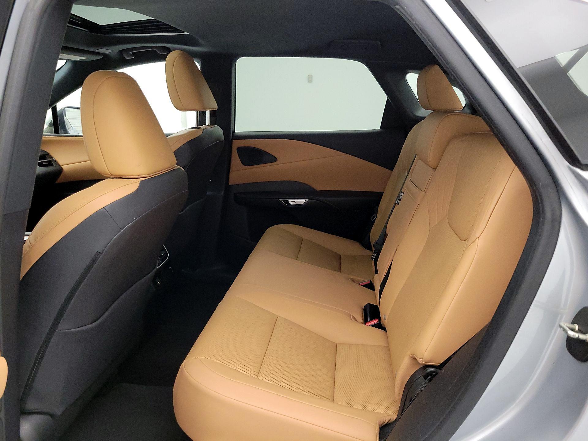 Thumbnail: 2023 Lexus RX - 19